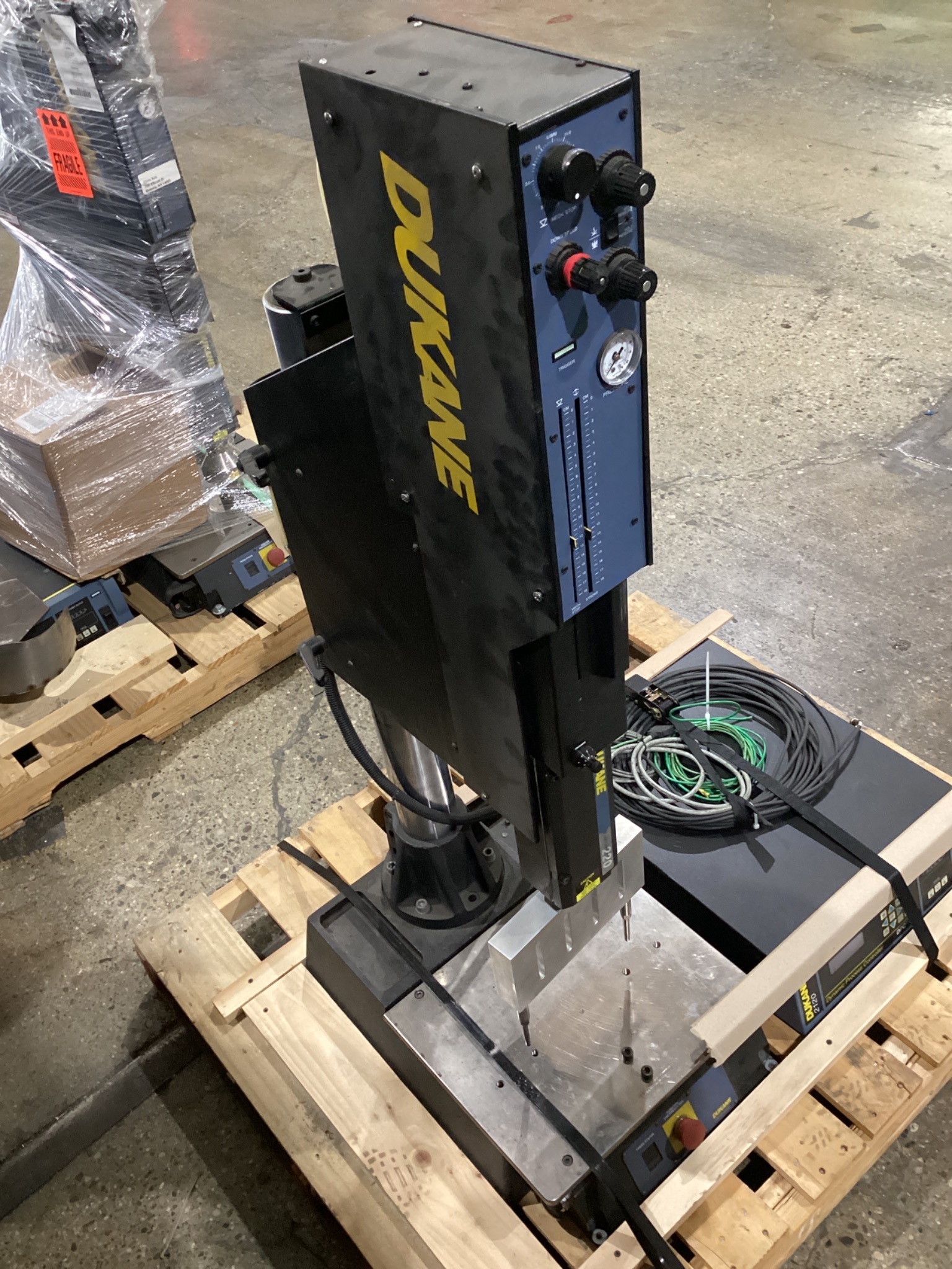 DUKANE 220 ULTRASONIC WELDER WITH 2120 DYNAMIC PROCESS CONTROLLER PARTS 2