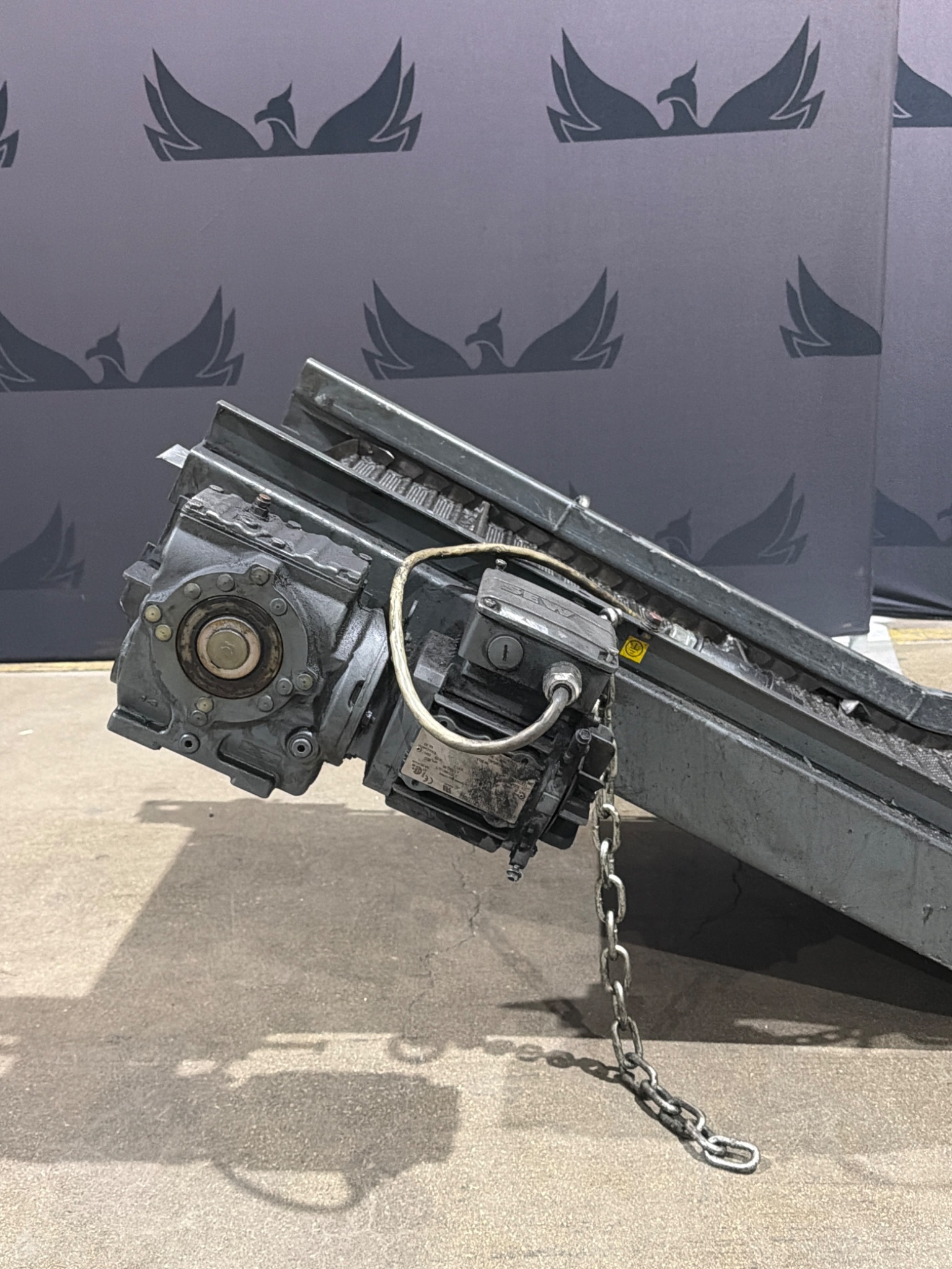 Chip Conveyor with Hinged Steel Belt 138" x 32" x 24" USED 2