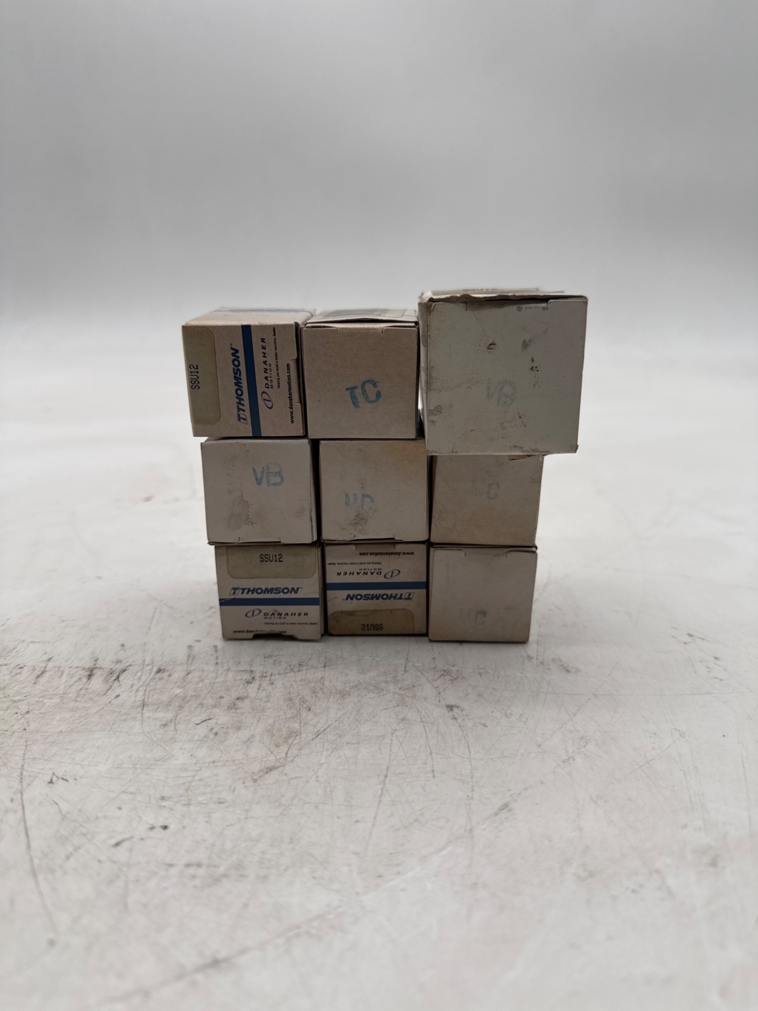 THOMSON SSU12 3/4" Super Ball Bushing Linear Bearing NEW (LOT OF 9) 3