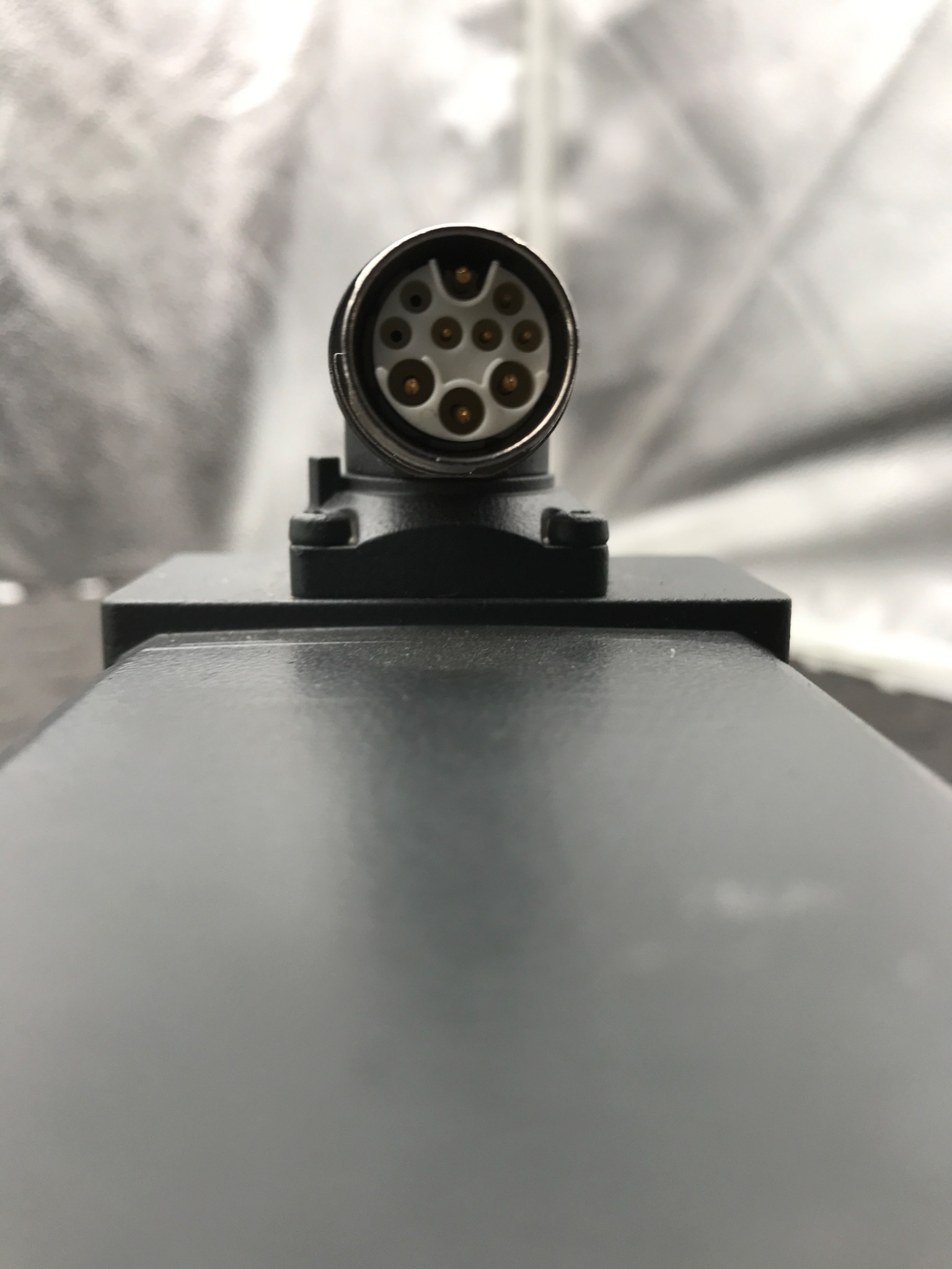 SIEMENS 1FK2205‑4AF01‑0SA0 SIMOTICS S Servo Motor USED 4