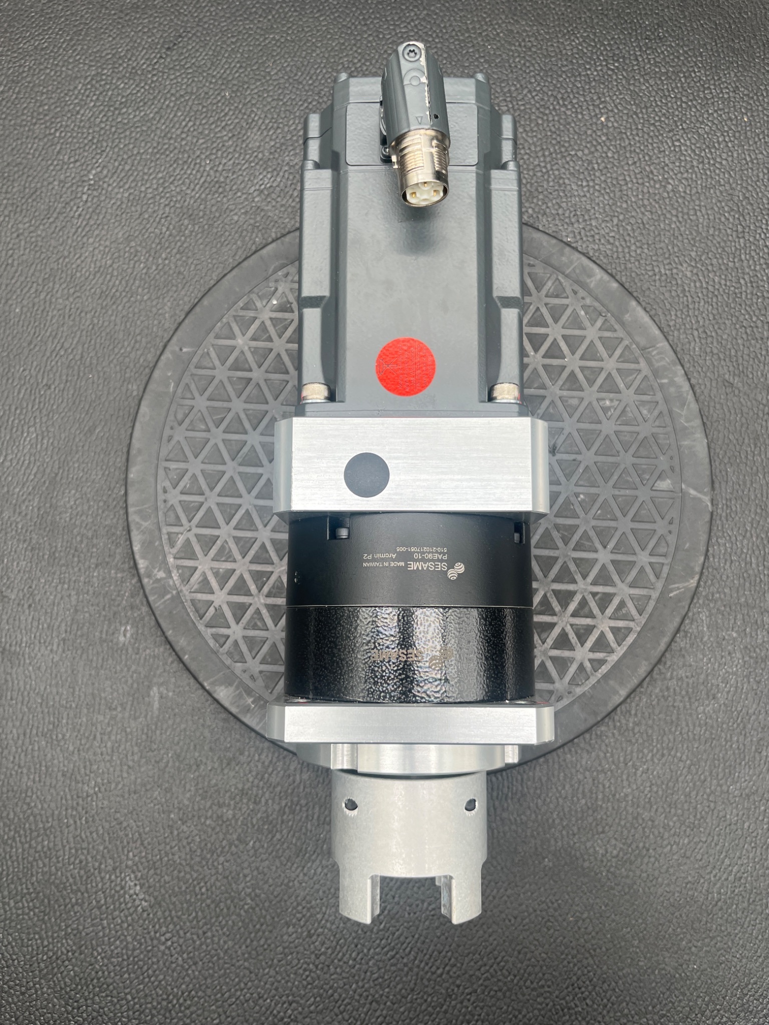SIEMENS 1FK2204‑5AF01‑0SA0 SIMOTICS S Servo Motor w/ SESAME Drive Adapter USED 0
