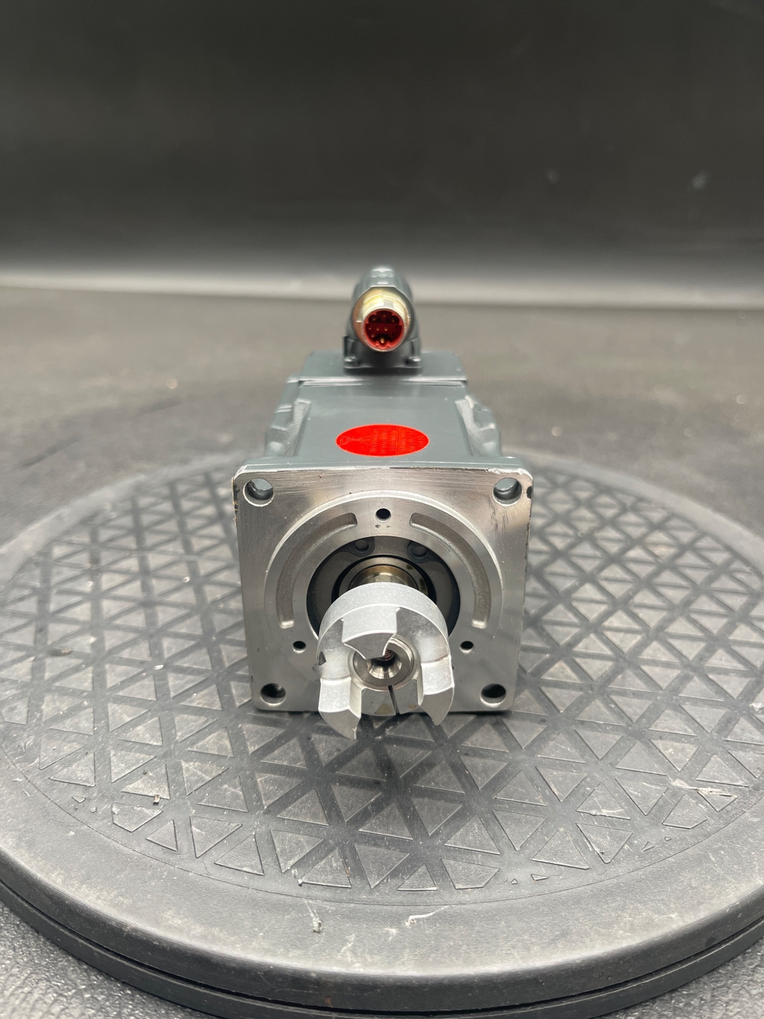 SIEMENS 1FK2103-2AG00-2SA0 SIMOTICS S Servo Motor USED 0