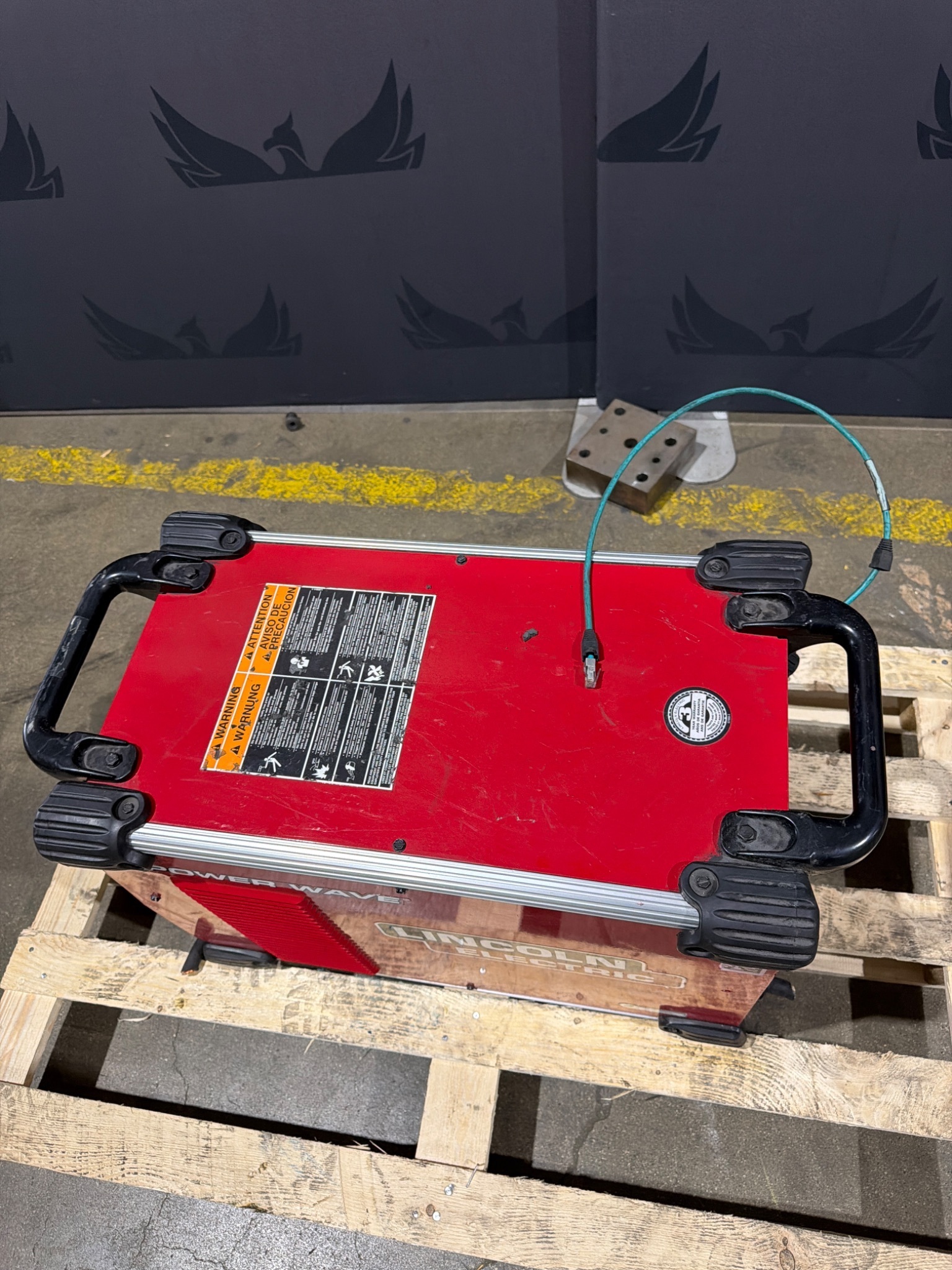 LINCOLN ELECTRIC Power Wave R350 Advanced Welding Power Source USED 3
