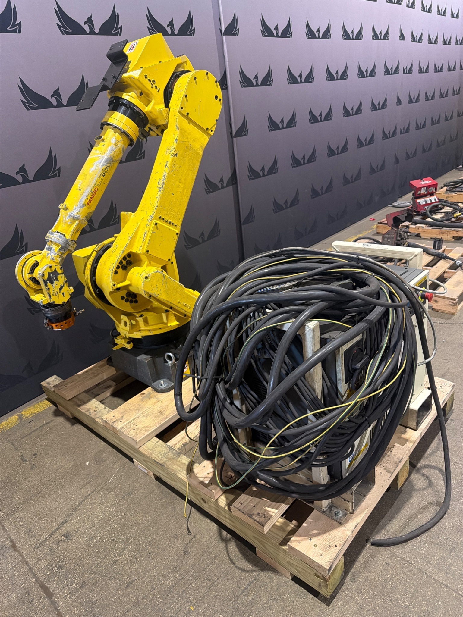 FANUC M‑710iC‑50 Complete with R‑30iB Controller USED 1