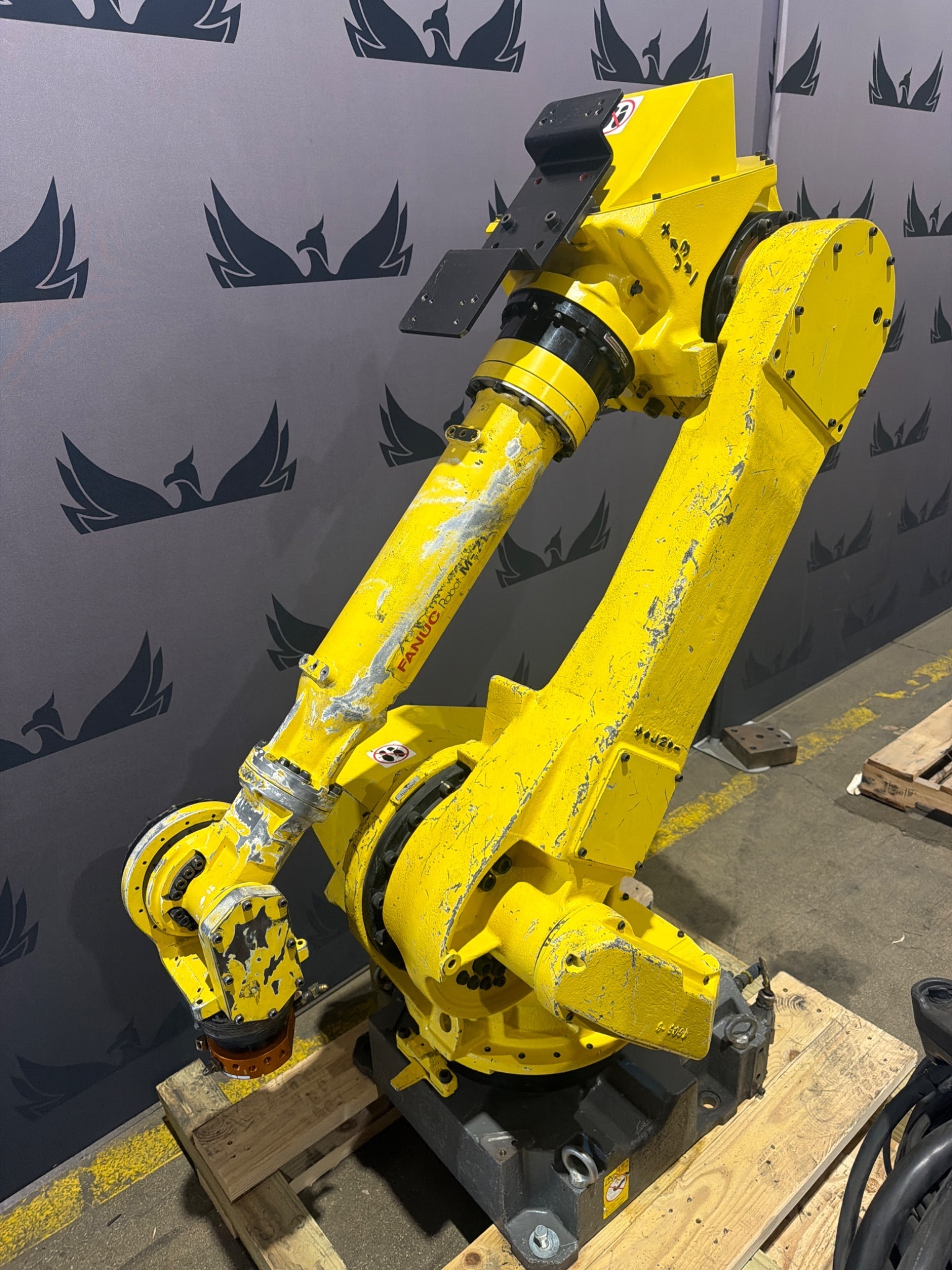 FANUC M‑710iC‑50 Complete with R‑30iB Controller USED 4