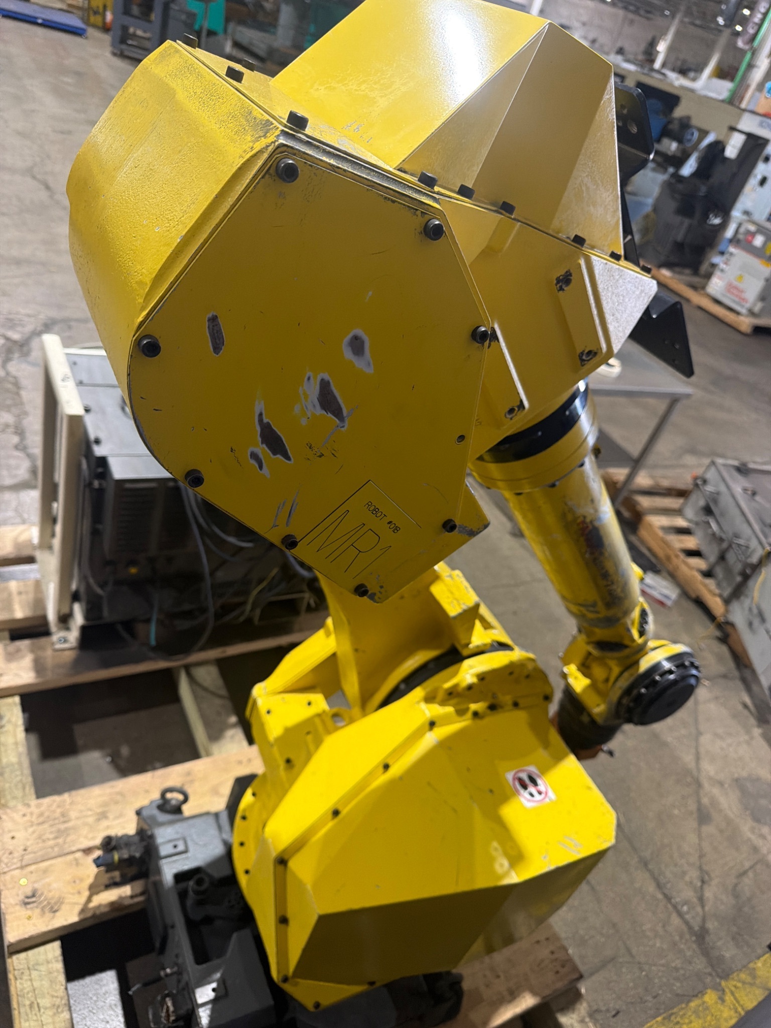 FANUC M‑710iC‑50 Complete with R‑30iB Controller USED 6