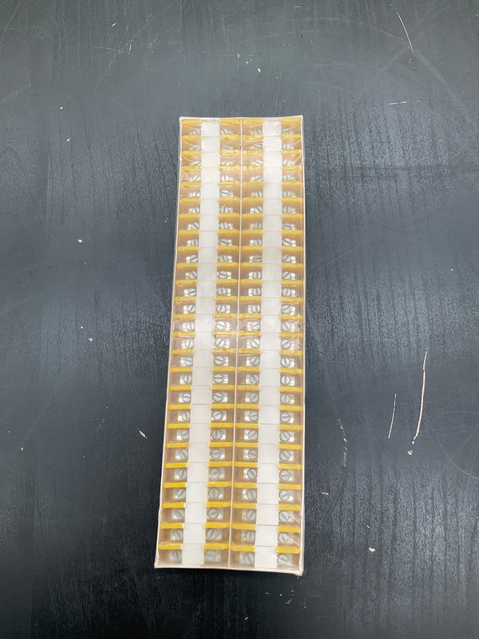 ALLEN‑BRADLEY 1492‑F1Y Fuse Terminal Blocks 50 PCS NEW 0