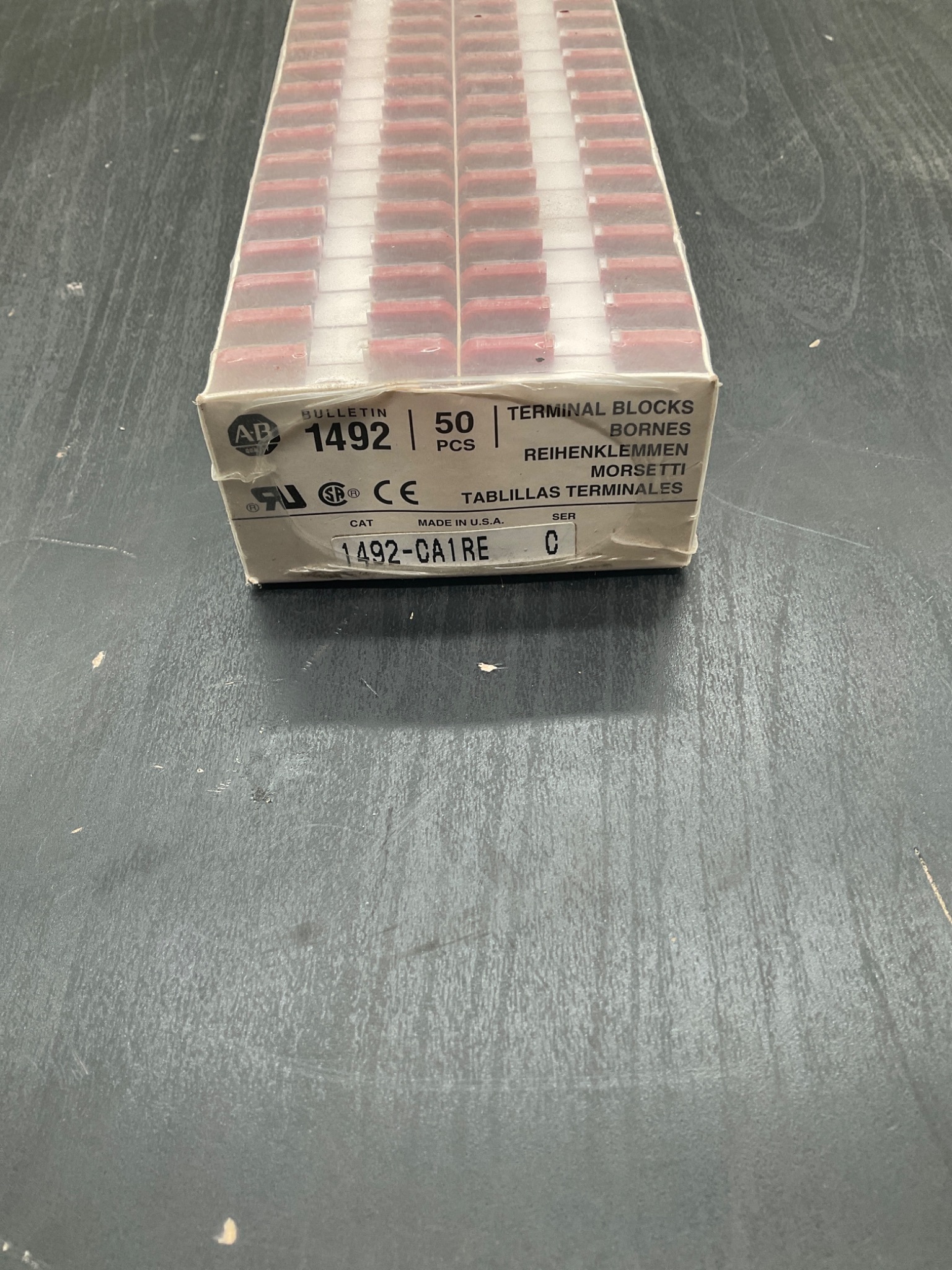 ALLEN‑BRADLEY 1492‑CA1RE Terminal Blocks 50 PCS NEW 1