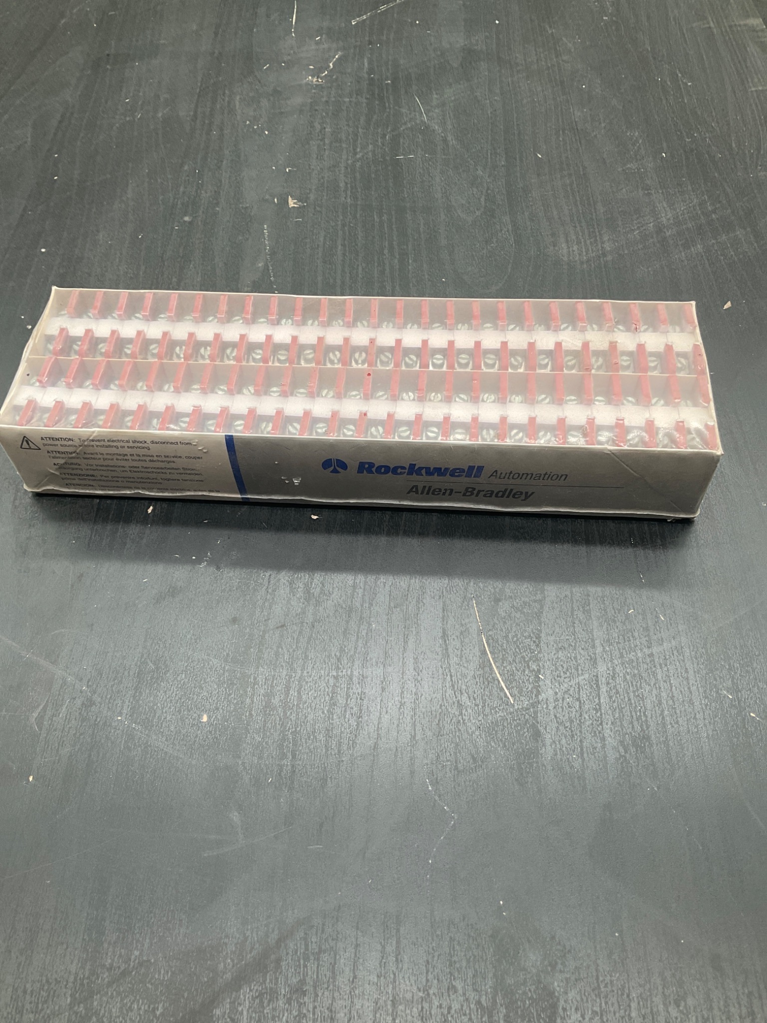 ALLEN‑BRADLEY 1492‑CA1RE Terminal Blocks 50 PCS NEW 3