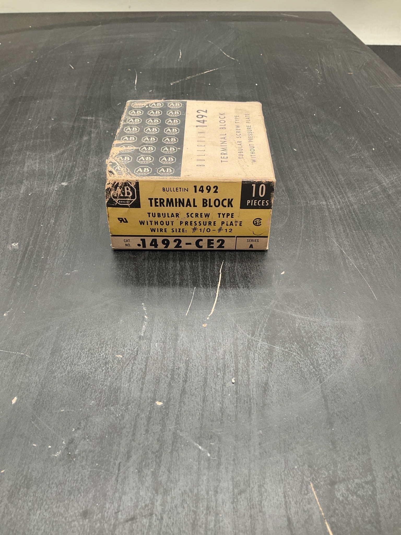ALLEN‑BRADLEY 1492‑CE2 Terminal Blocks 10 PCS NEW 0