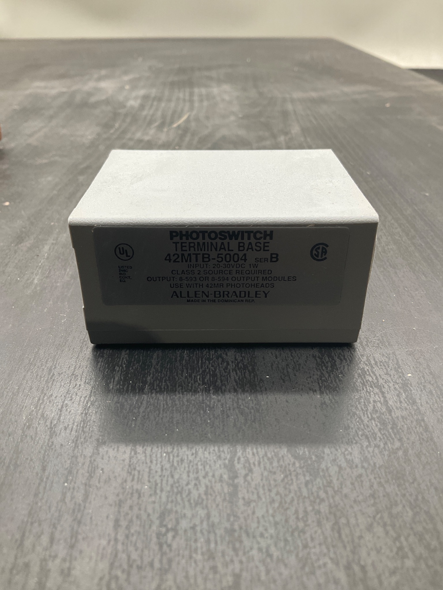 ALLEN‑BRADLEY 42MTB‑5004 Photoswitch Terminal Base NEW 6