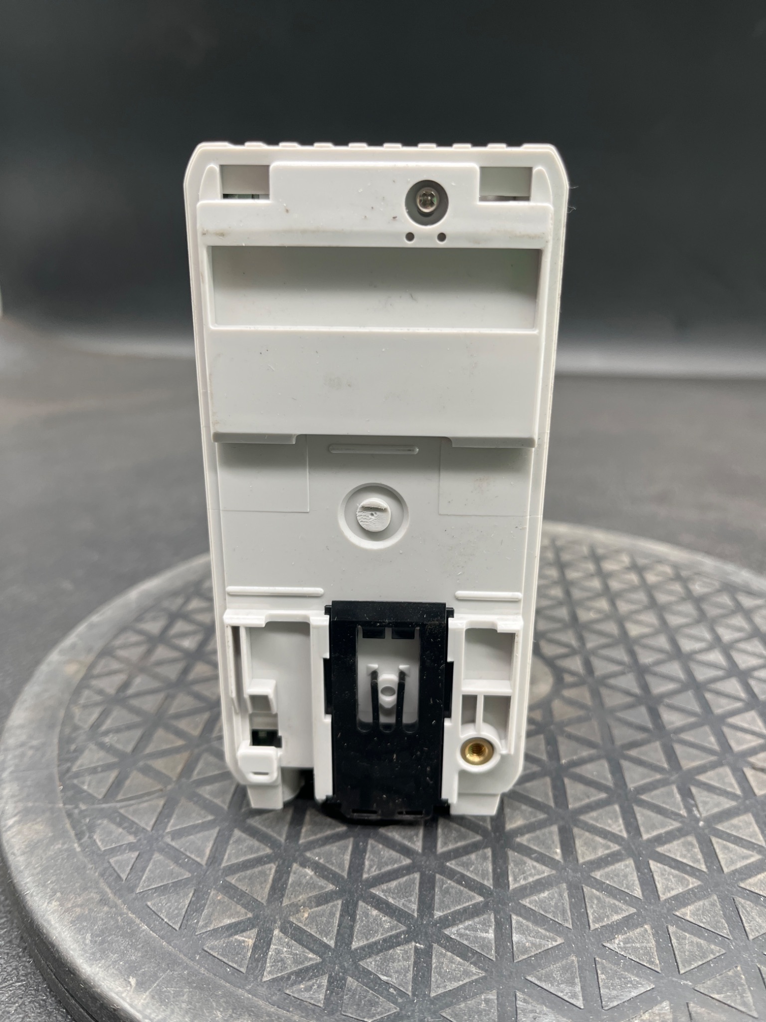 KEYENCE LK‑G3001P Laser Displacement Sensor Controller USED 3