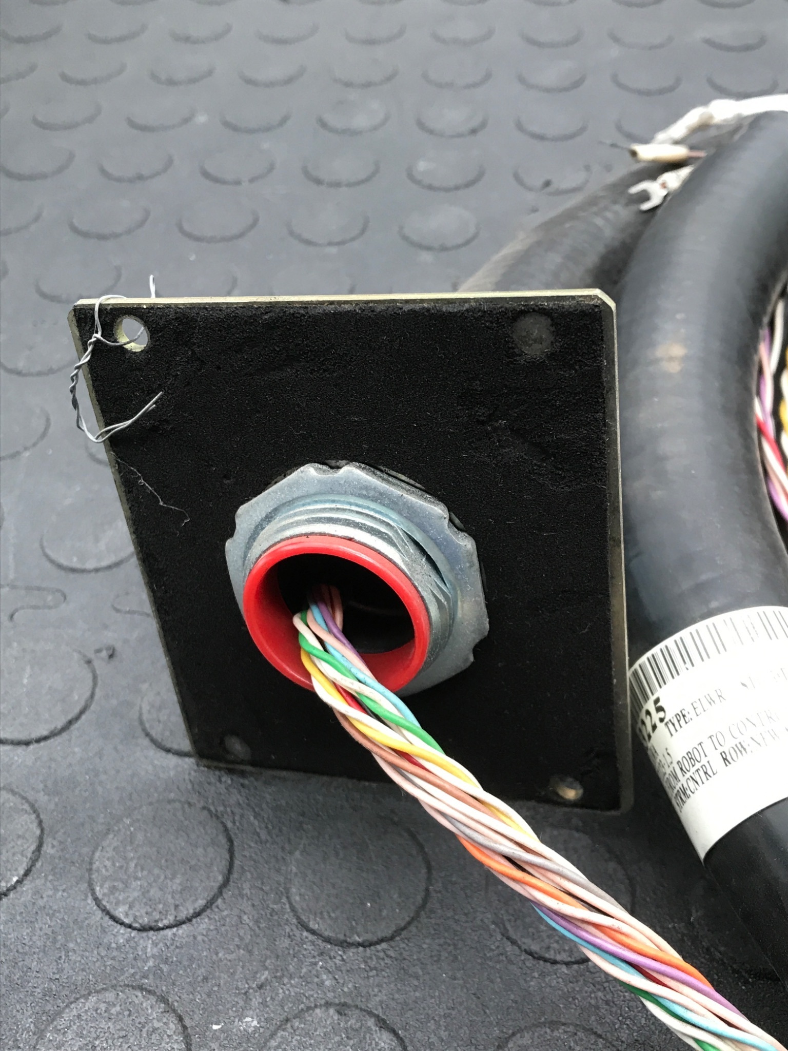 YASKAWA HW9371123‑1.5 Industrial Robot Interface Cable USED 2