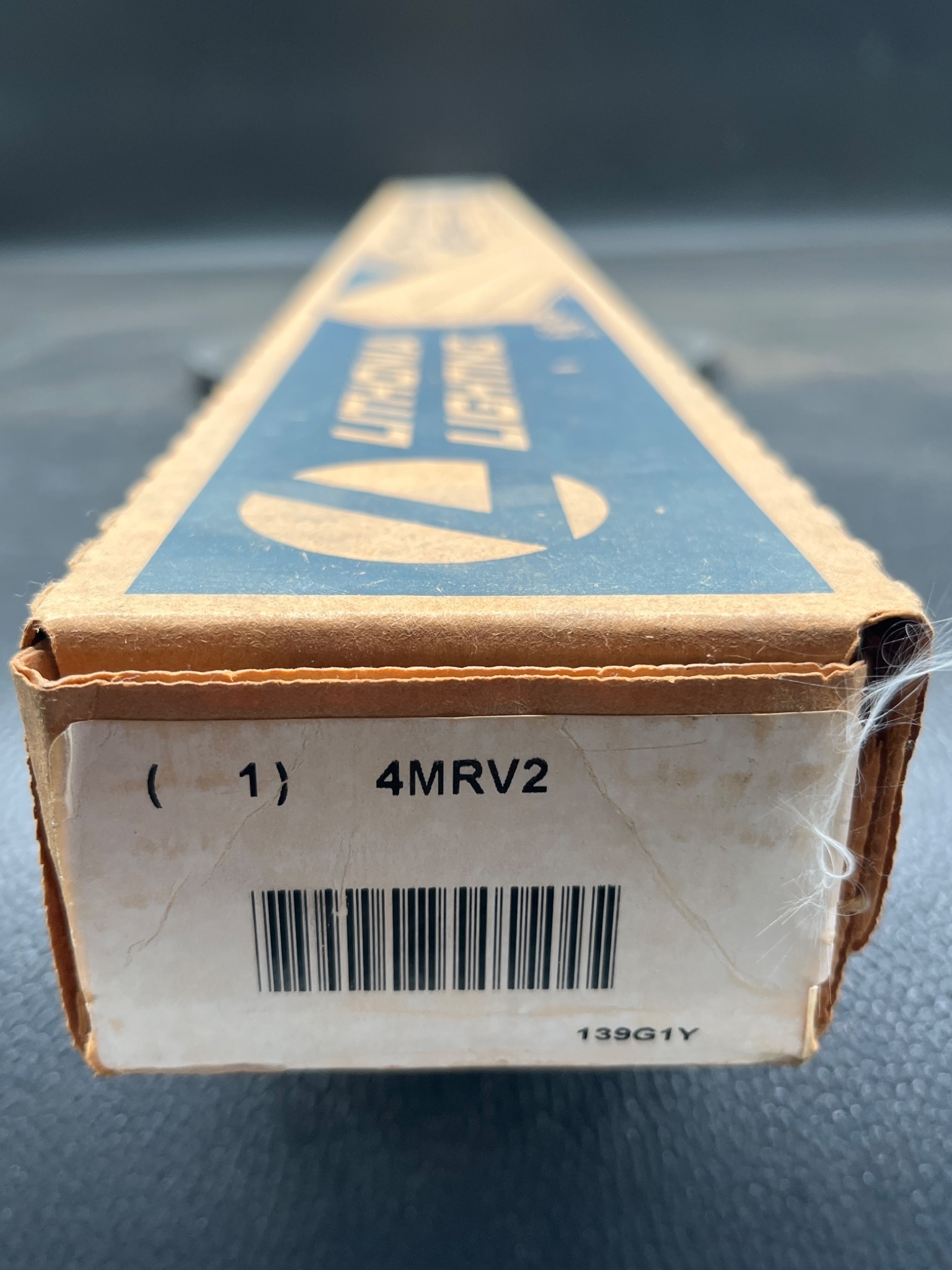 LITHONIA LIGHTING S130 3ft Narrow Strip Fluorescent Light NEW 4