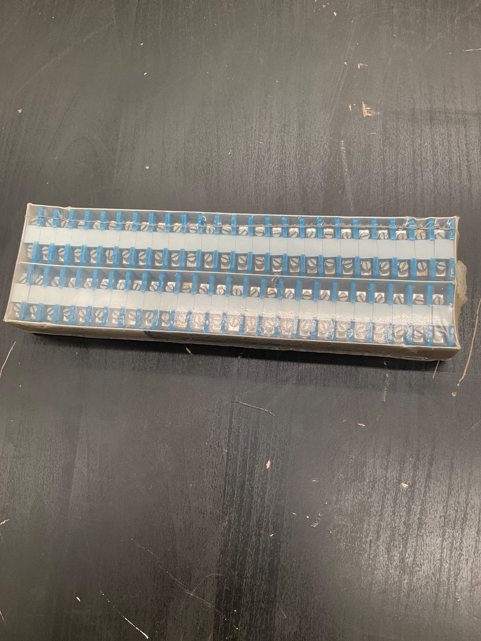 ALLEN‑BRADLEY 1492‑F1B Fuse Terminal Blocks 50 PCS NEW 2