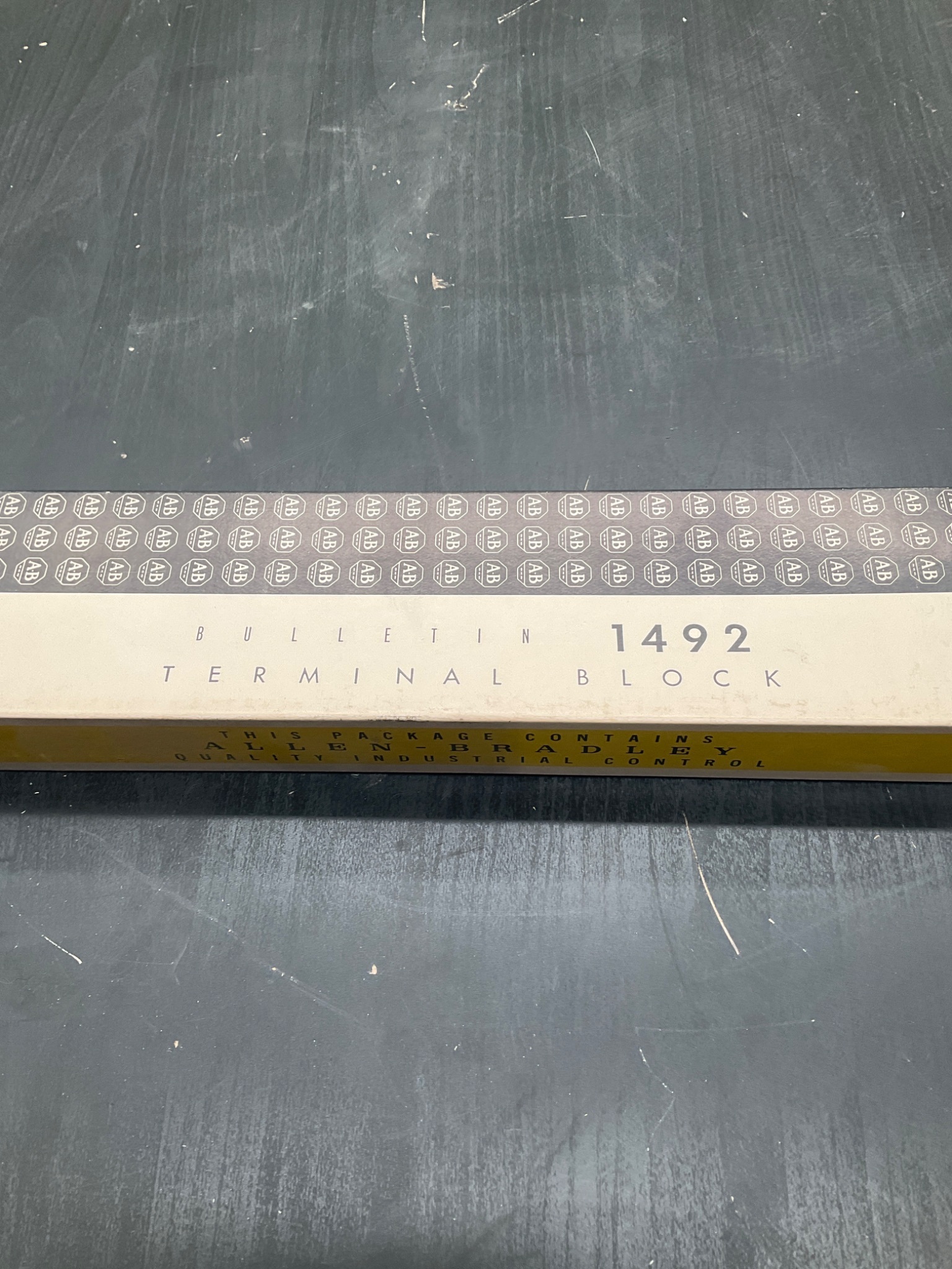 ALLEN‑BRADLEY 1492‑CD2 Terminal Blocks 50 PCS NEW 3