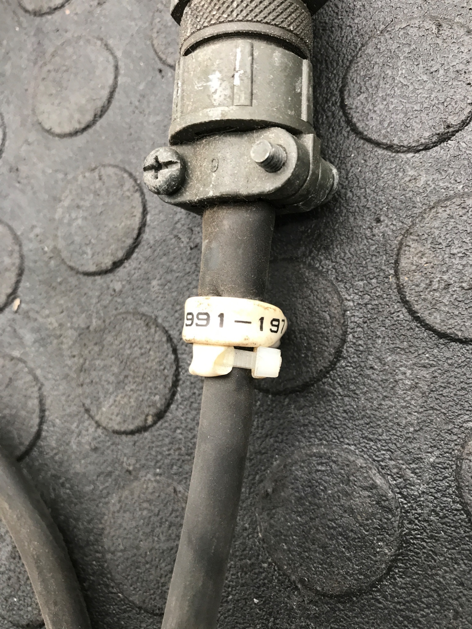 YASKAWA CB101991‑197 Robot Cable Assembly USED 4