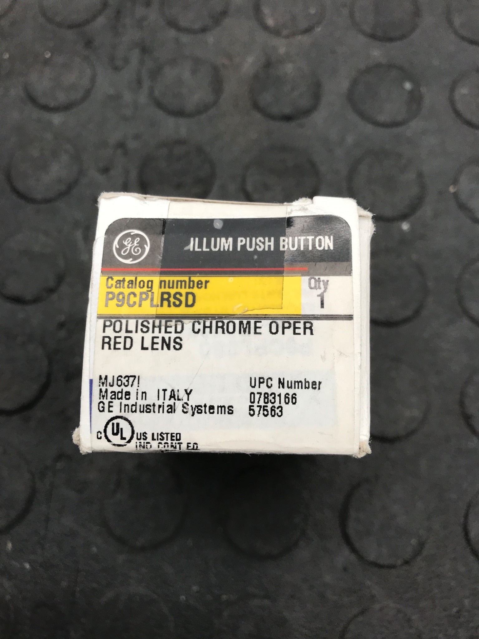 GENERAL ELECTRIC P9CPLRSD Illuminated Push Button Operator Red Lens NEW 2