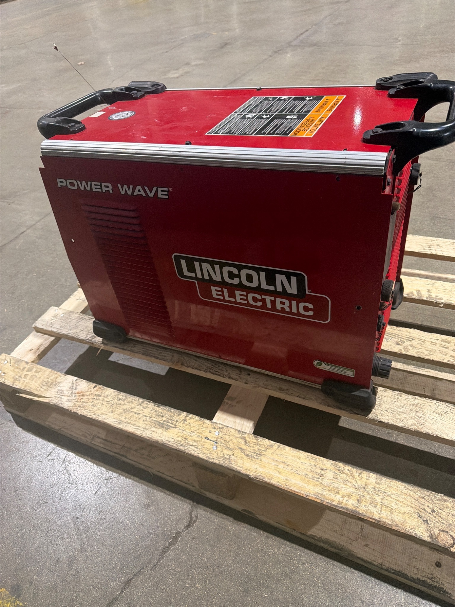 LINCOLN ELECTRIC Power Wave R350 Welding Power Source USED 4