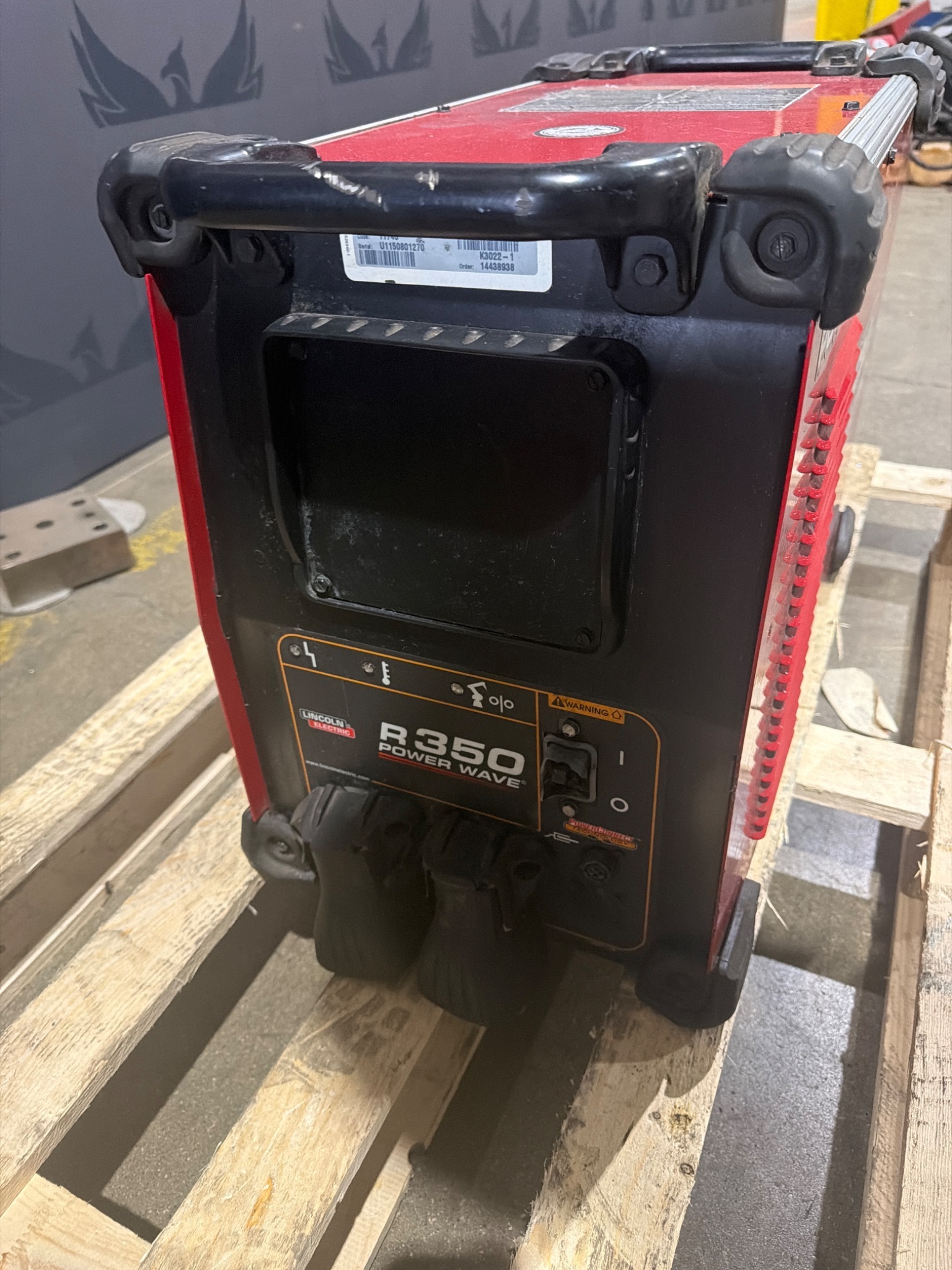 LINCOLN ELECTRIC Power Wave R350 Welding Power Source USED 1