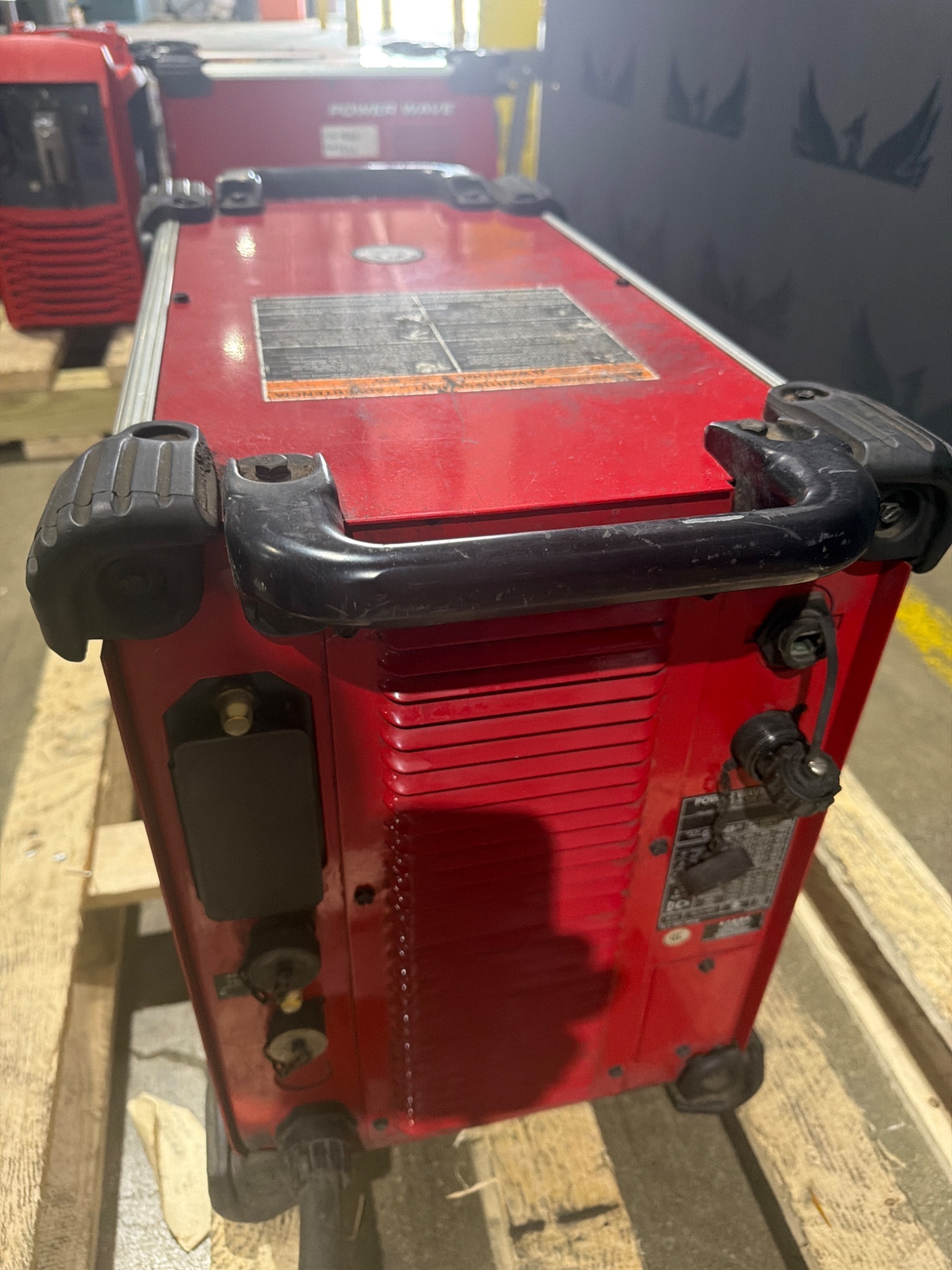 LINCOLN ELECTRIC Power Wave R350 Welding Power Source USED 2