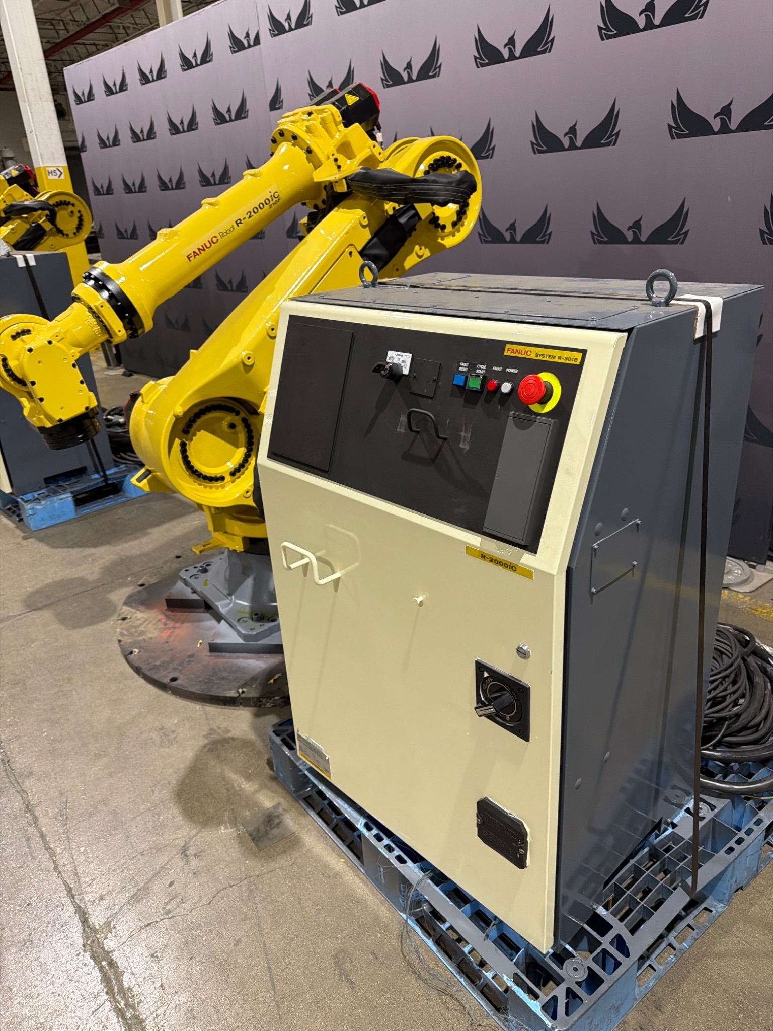 FANUC R-2000iC/210F Complete w/ R-30iB Controller REFURBISHED 6