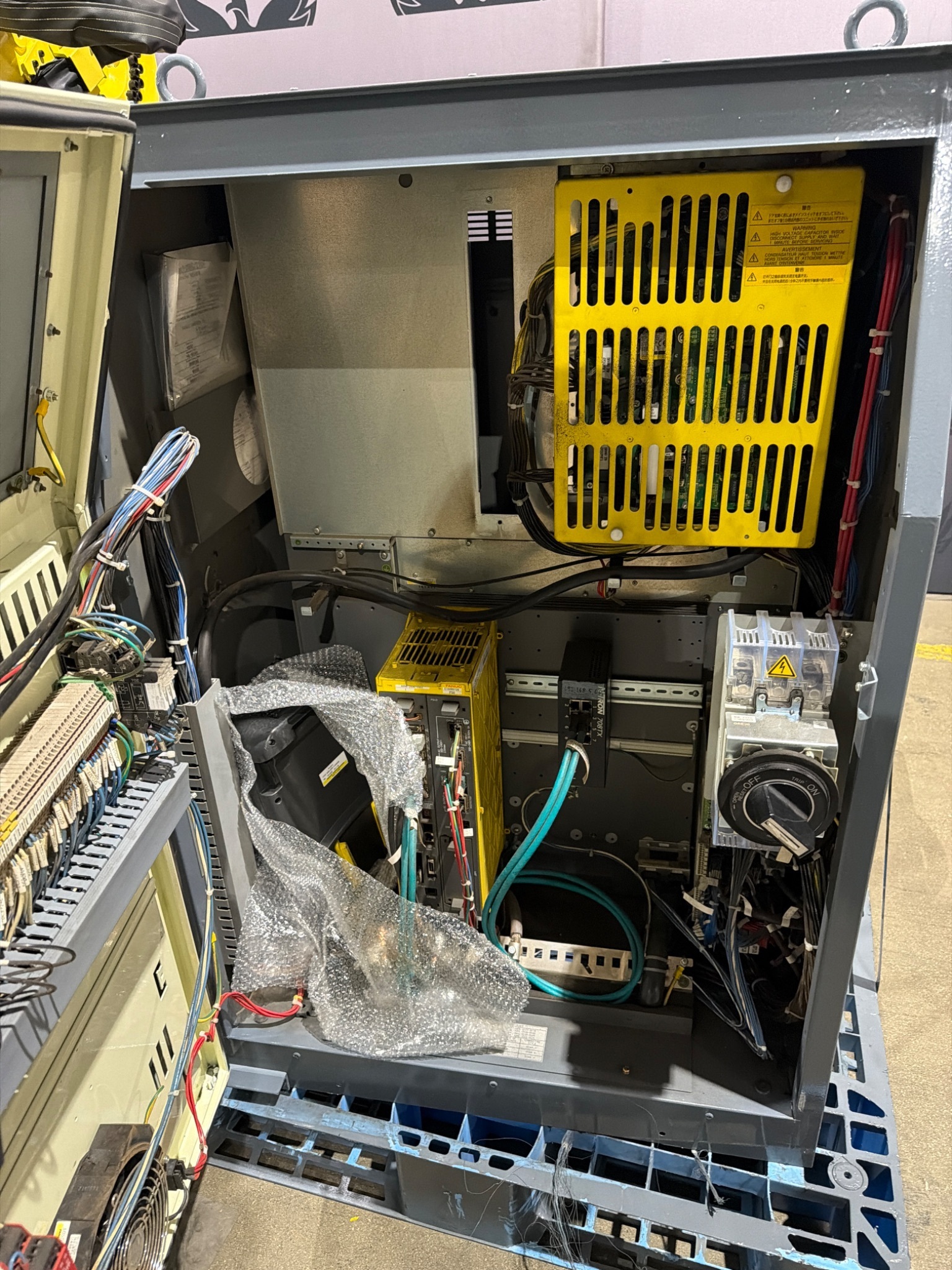 FANUC R-2000iC/210F Complete w/ R-30iB Controller REFURBISHED 8