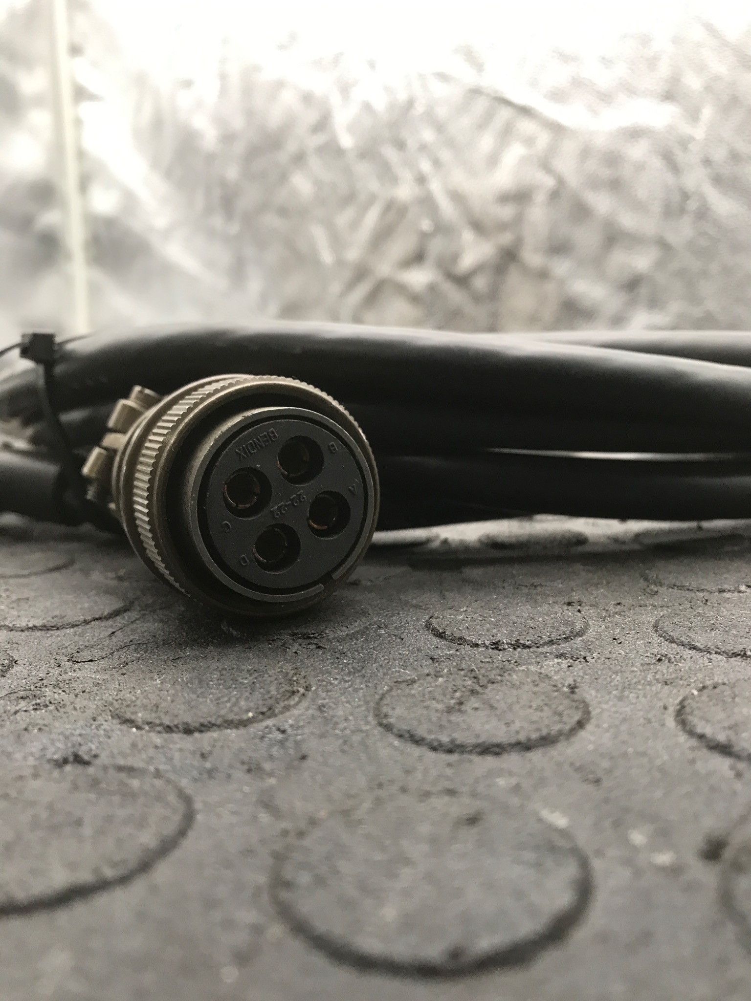 IGUS CHAINFLEX Motor Power Cable With 4‑Pin Circular Connectors USED 1