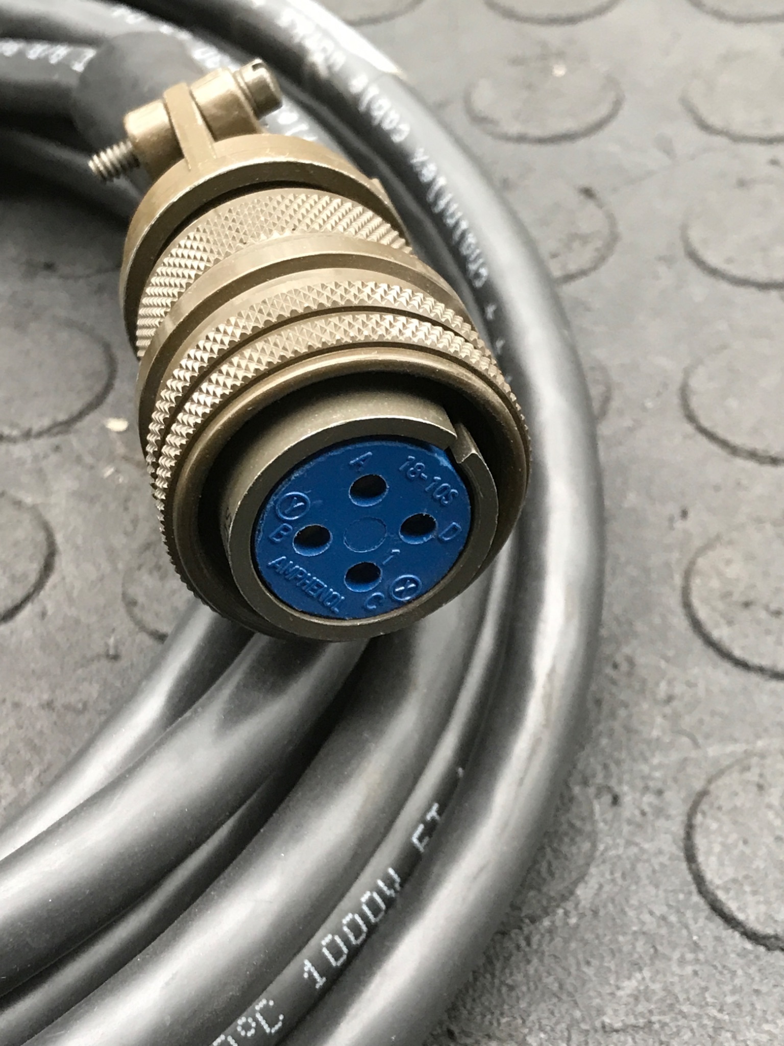 IGUS CHAINFLEX Motor Power Cable With 4‑Pin Circular Connectors USED 2