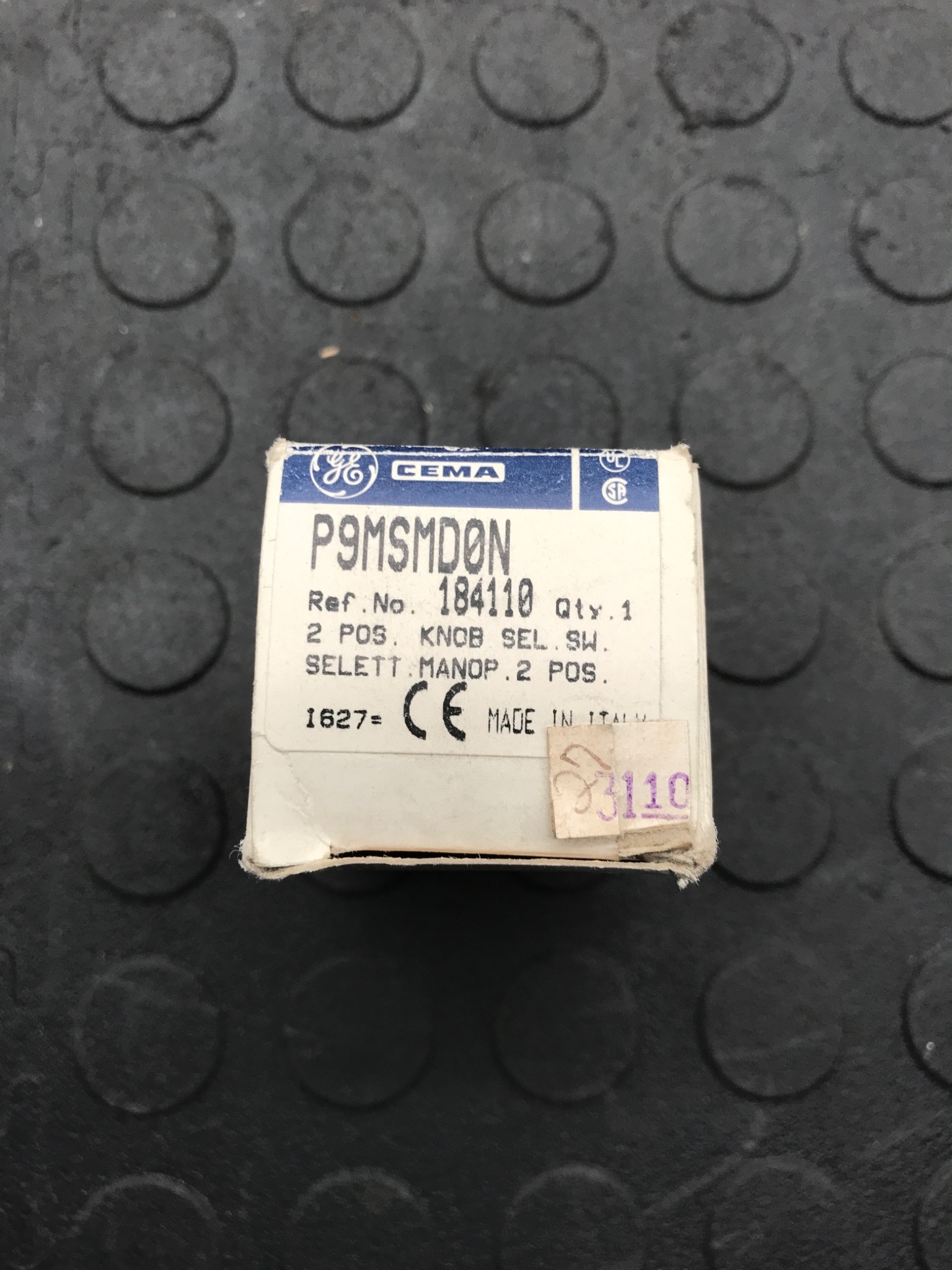 GENERAL ELECTRIC P9MSMD0N Selector Switch NEW 2