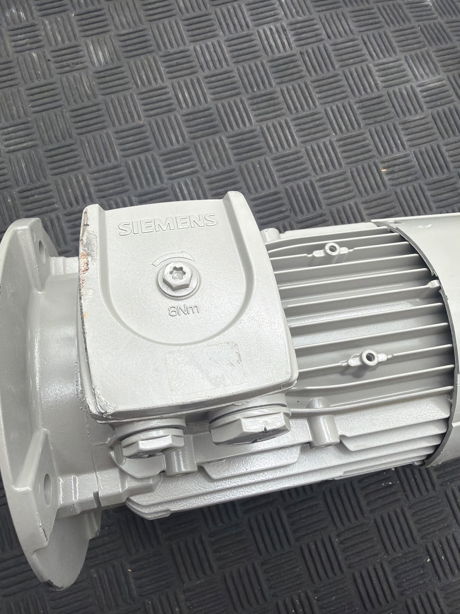 SIEMENS 1AV3083B Three‑Phase AC Induction Motor USED 2