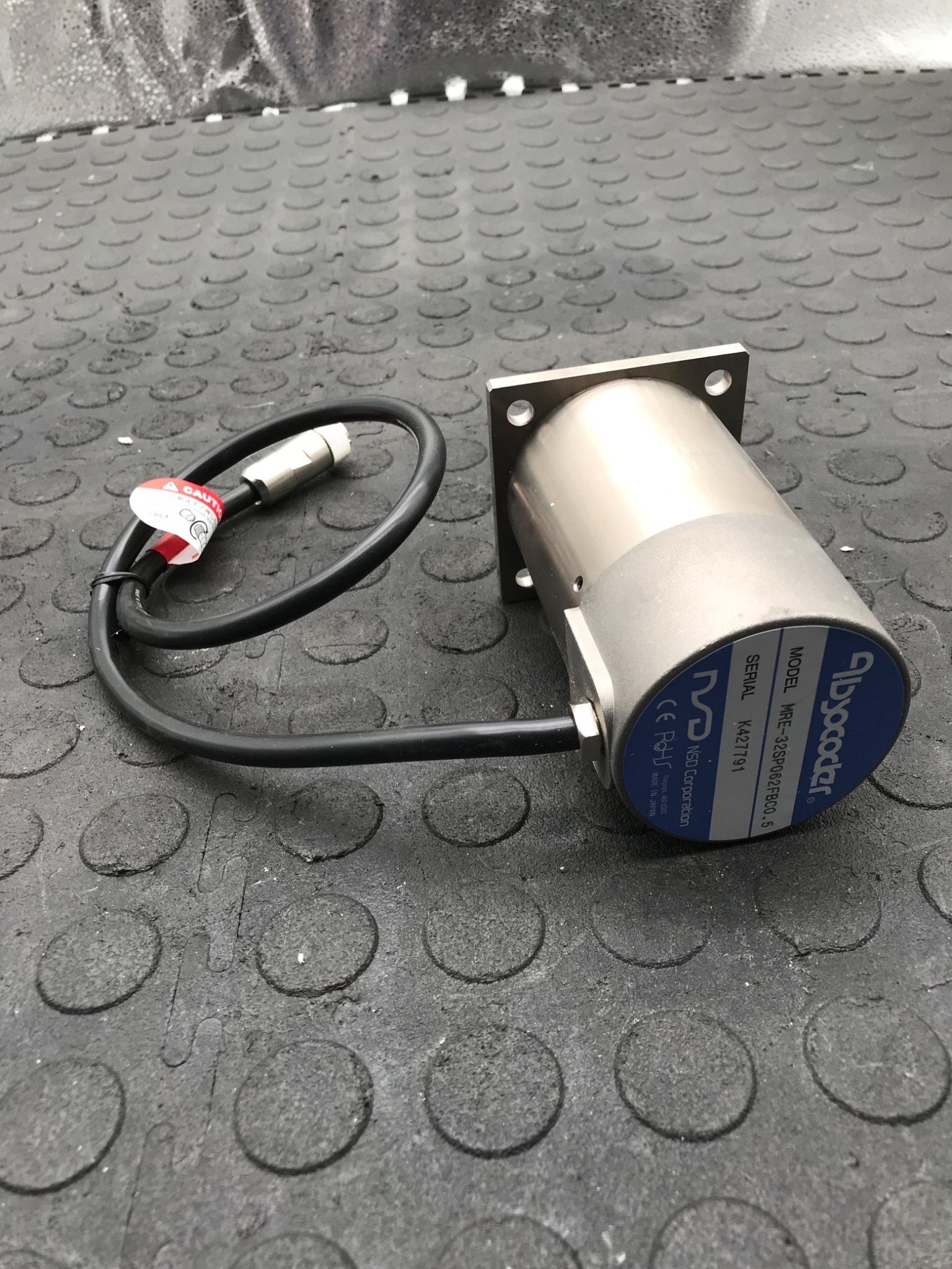 ABSOCODER MRE‑32SP062FBC0.5 Rotary Encoder USED 1