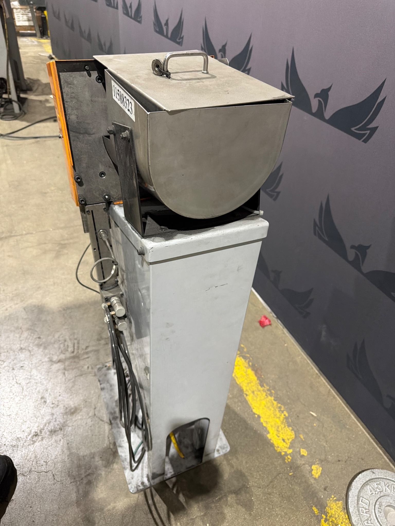 SEKI KOGYO NS‑ARF Parts Feeder USED 3