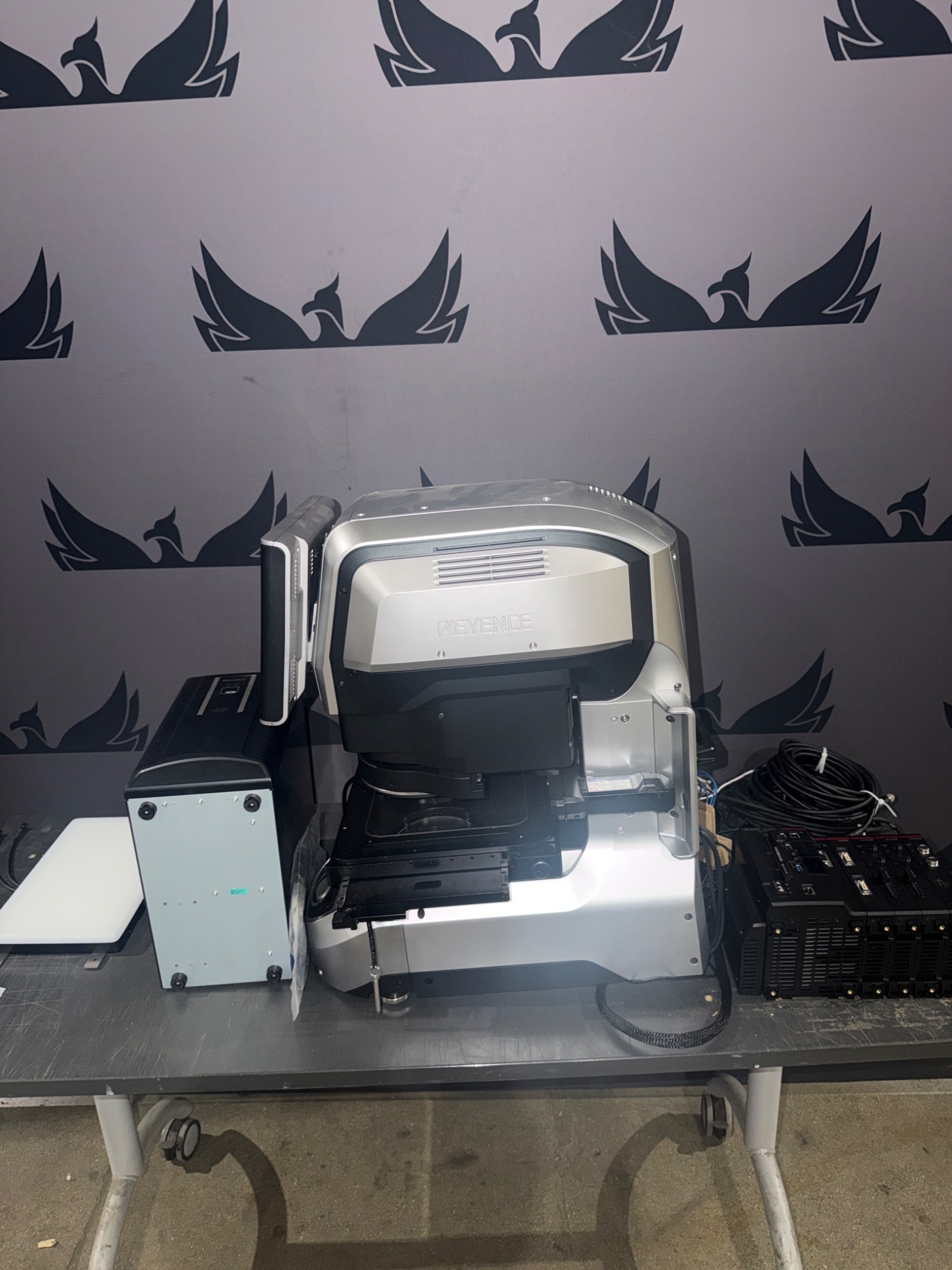 KEYENCE IM‑8030 Image Dimension Measurement System w/ IM‑8000 Controller USED 0