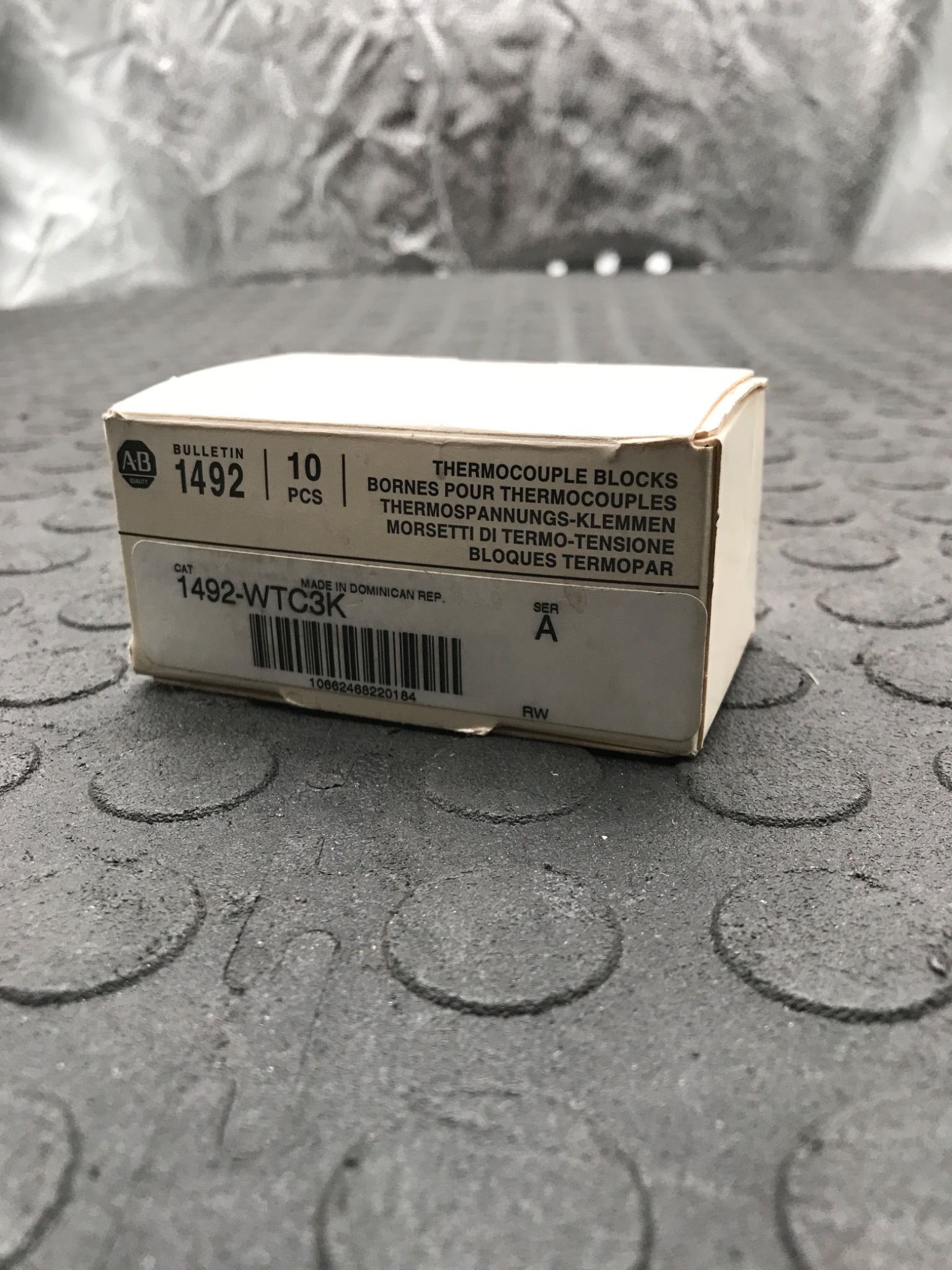 ALLEN‑BRADLEY 1492‑WTC3K Type K Thermocouple Terminal Block NEW Box of 10 4