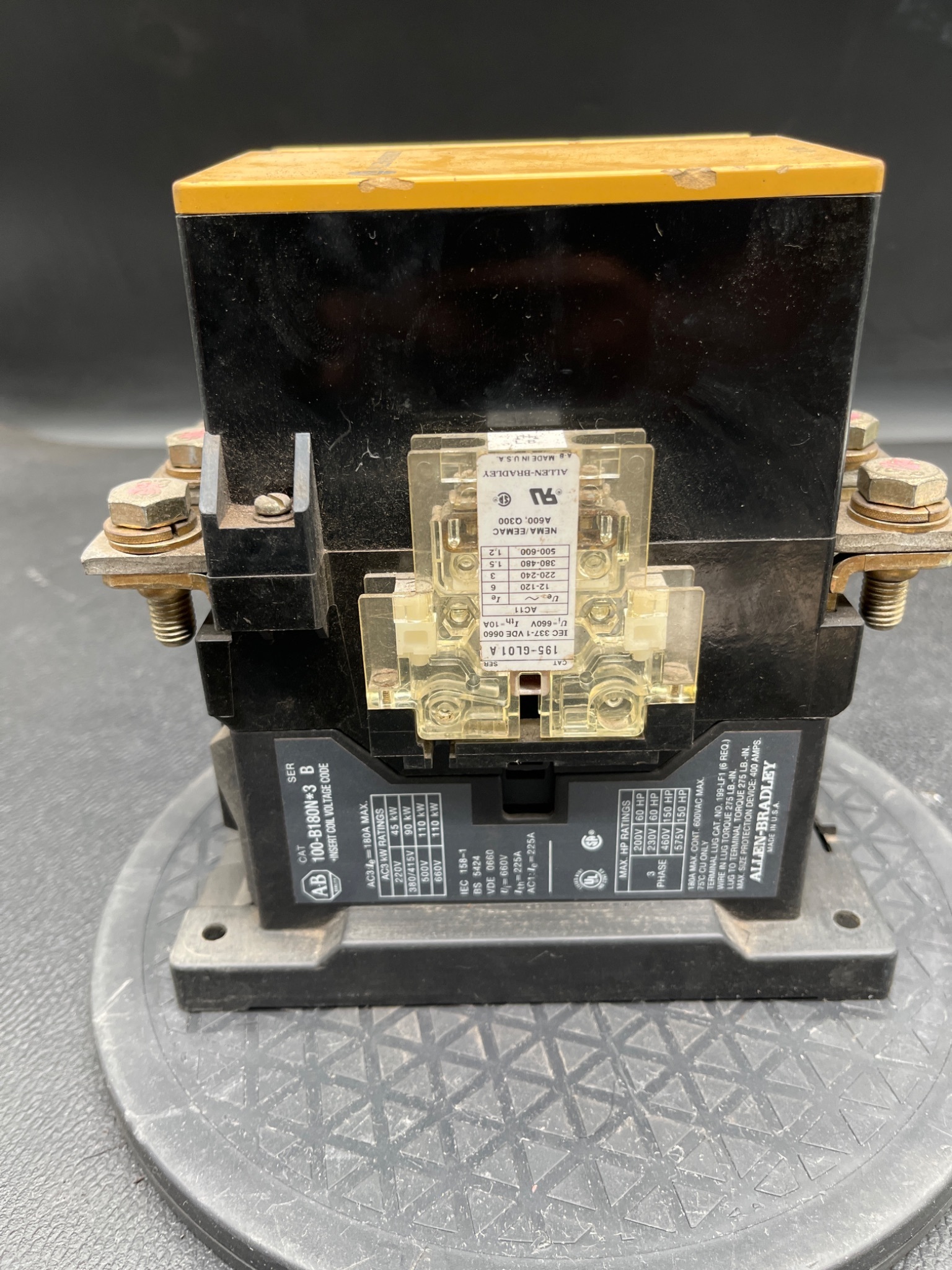 ALLEN‑BRADLEY 100‑B180N*3 B IEC Contactor USED 4