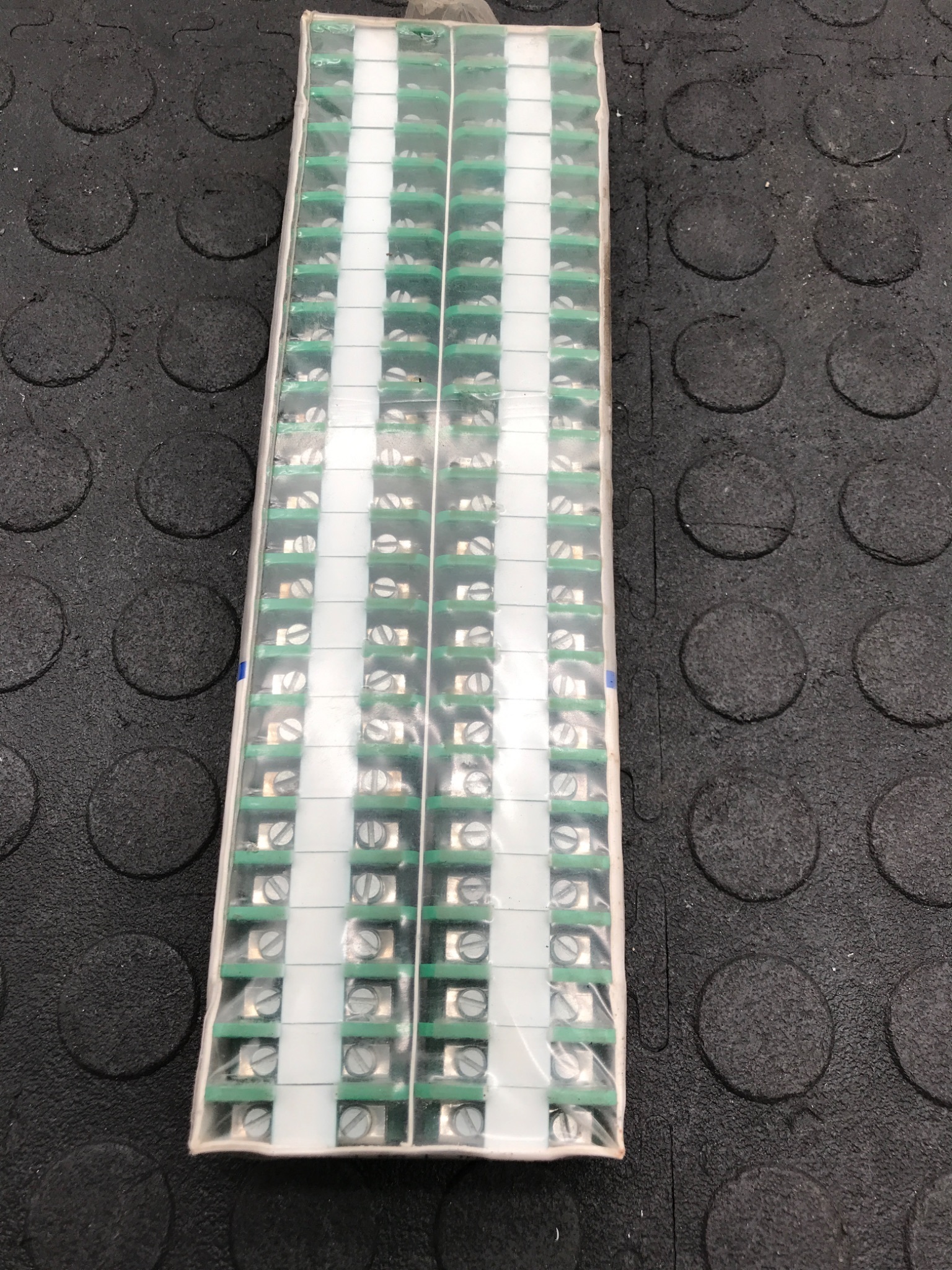 ALLEN‑BRADLEY 1492‑F1G B Terminal Blocks NEW Box of 50 1