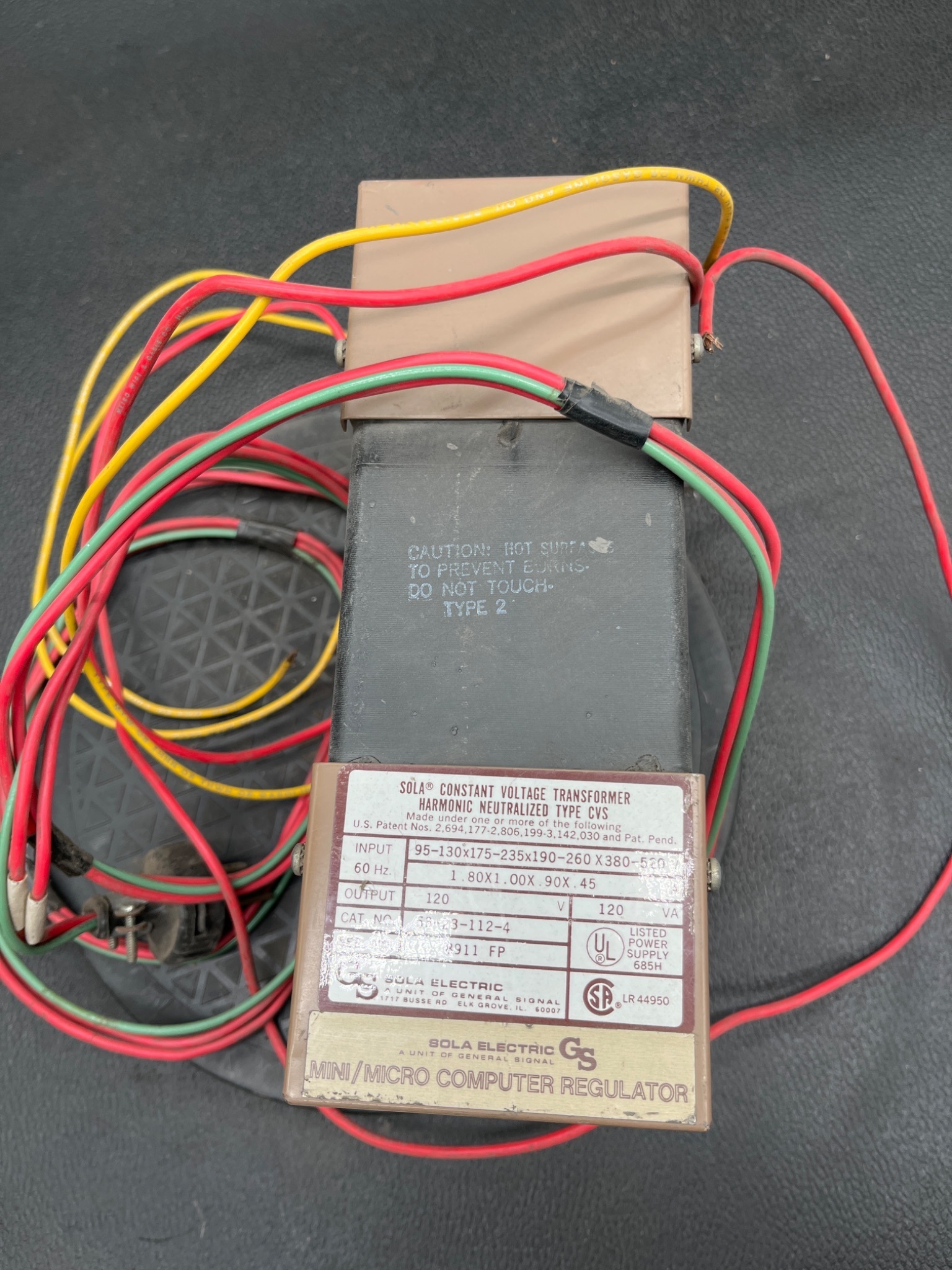 SOLA ELECTRIC 63‑23‑112‑4 Constant Voltage Transformer USED 1