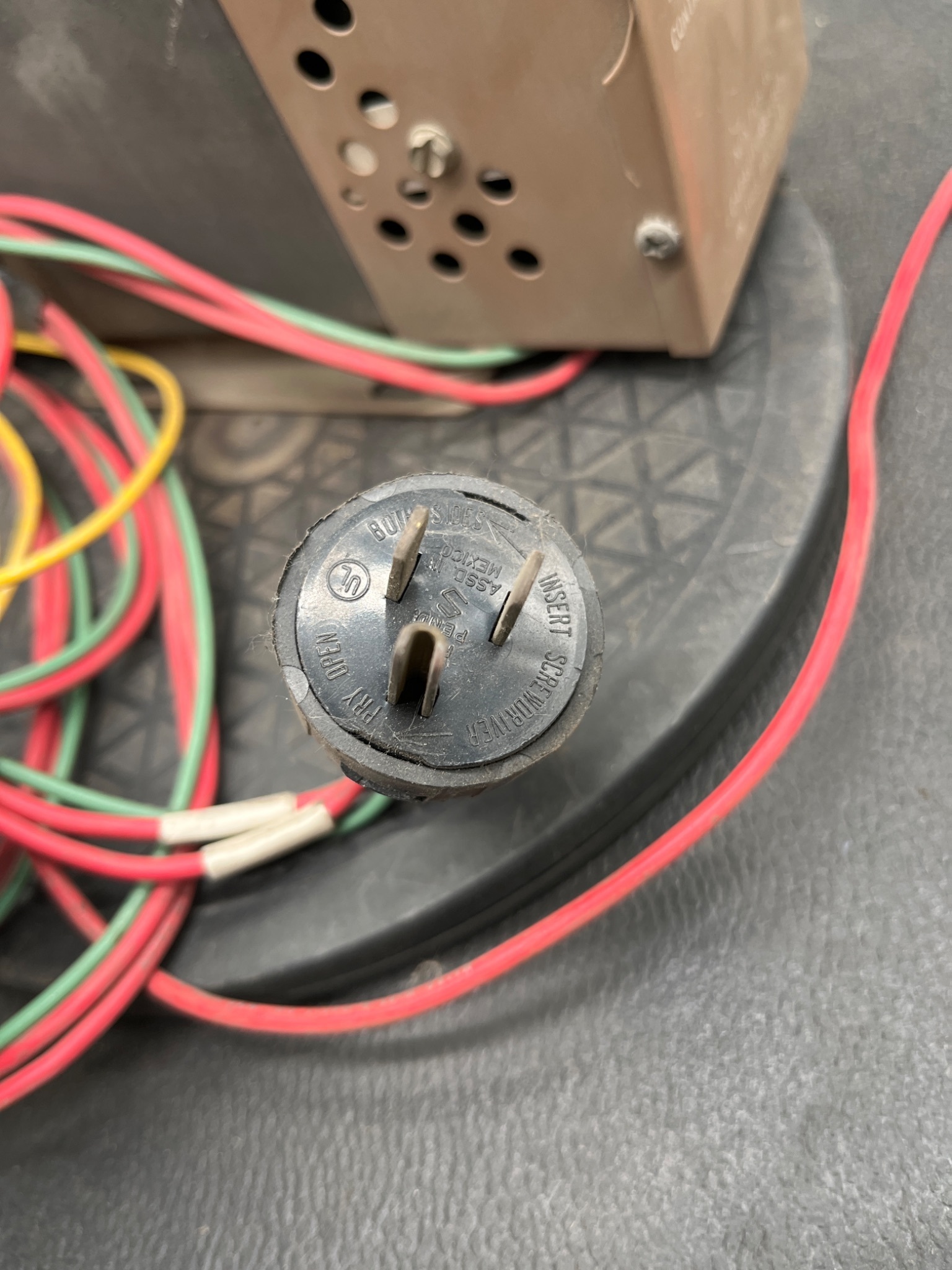 SOLA ELECTRIC 63‑23‑112‑4 Constant Voltage Transformer USED 5