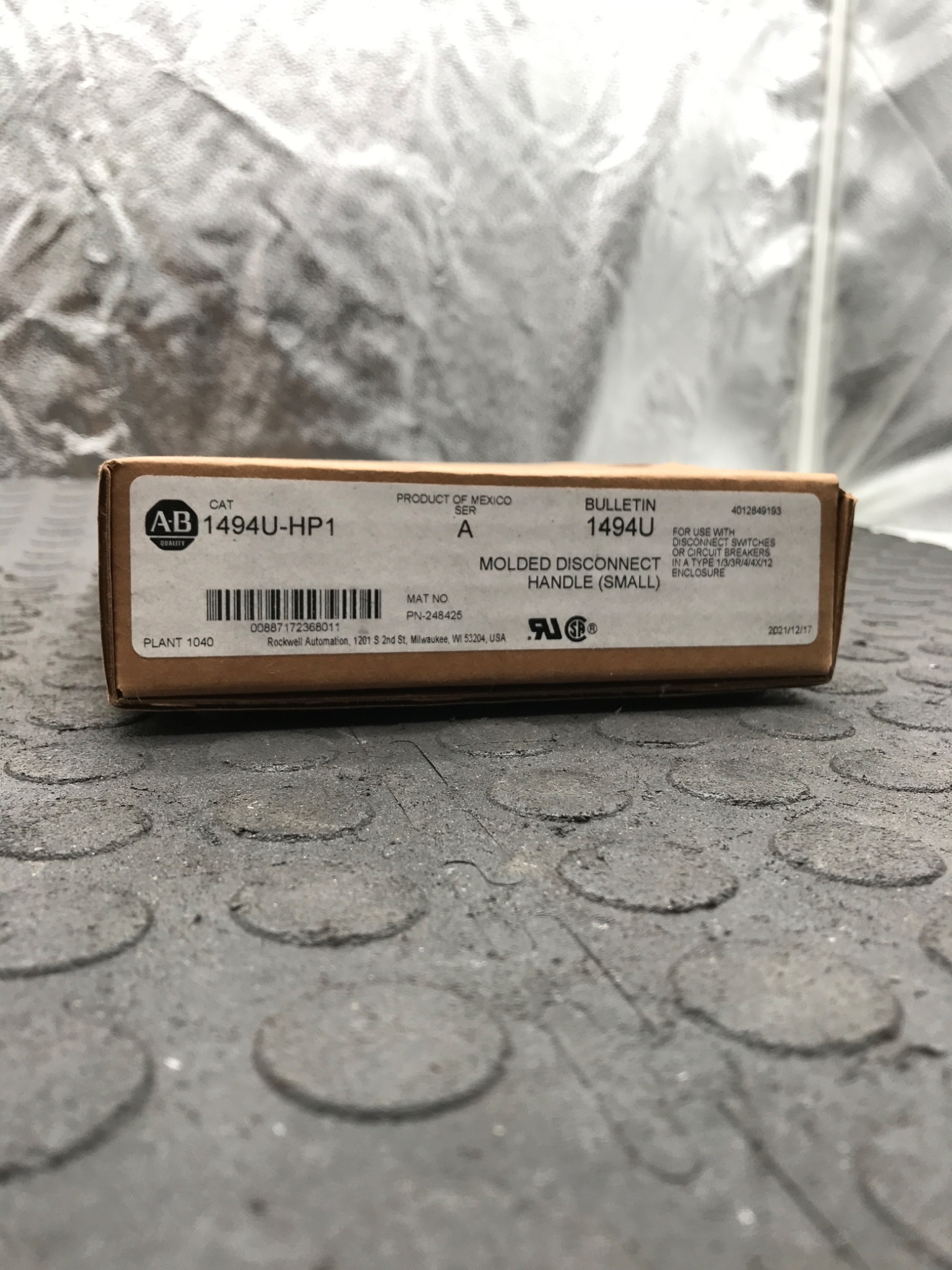 ALLEN‑BRADLEY 1494U‑HP1 Molded Disconnect Handle NEW 2