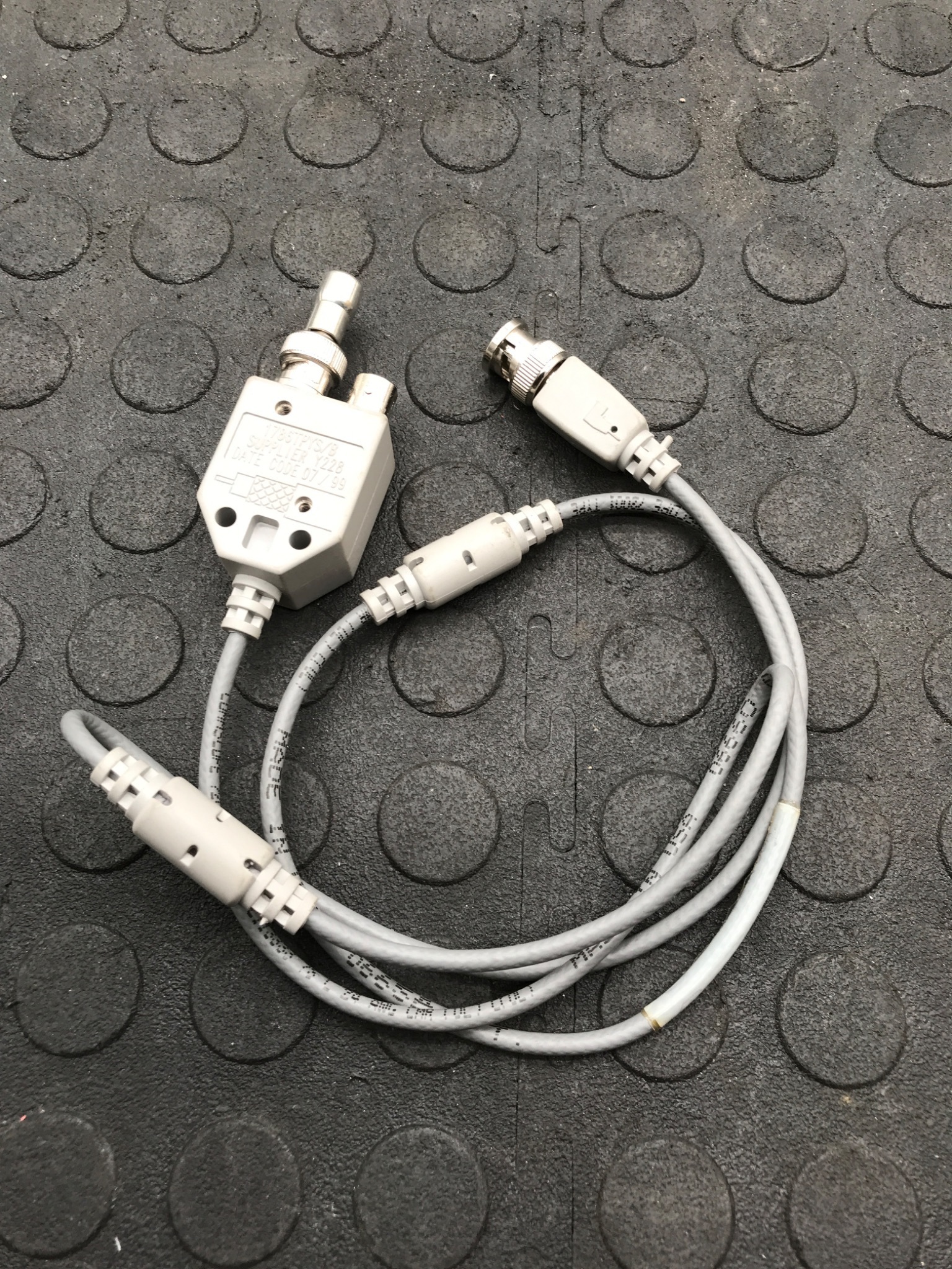 ALLEN‑BRADLEY 1786‑TPYS Series B ControlNet Y‑Tap USED 0