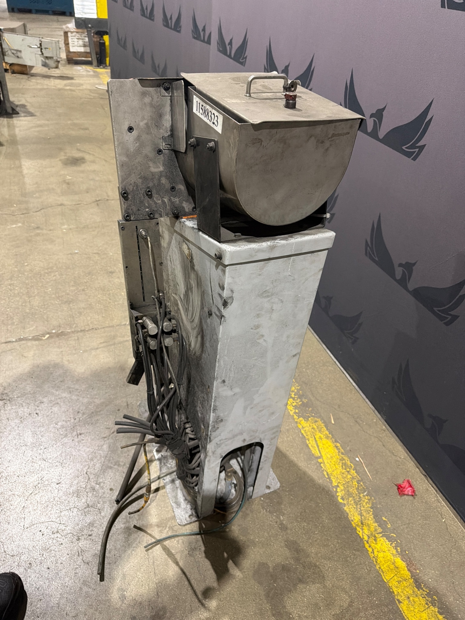 SEKI KOGYO NS‑ARF Parts Feeder USED 2