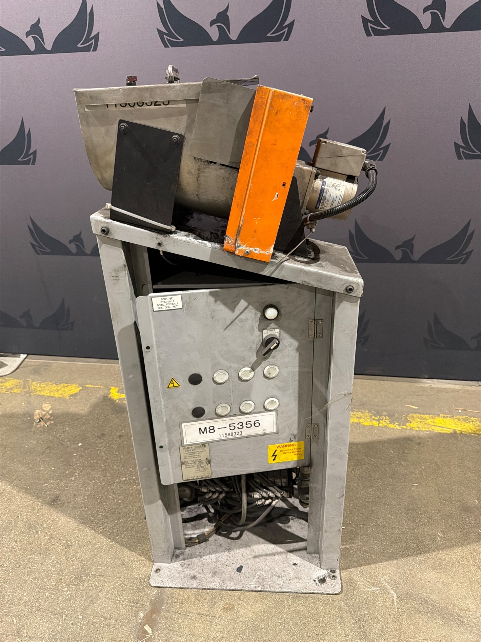 SEKI KOGYO NS‑ARF Parts Feeder USED 4