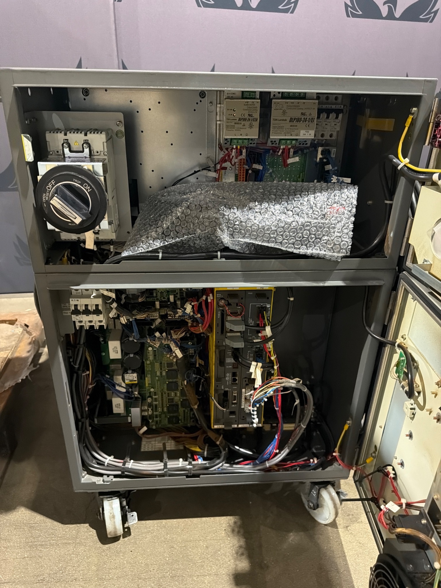 FANUC R‑2000iB/185L Complete w/ R‑30iB and Leoni Dress Pack USED 13