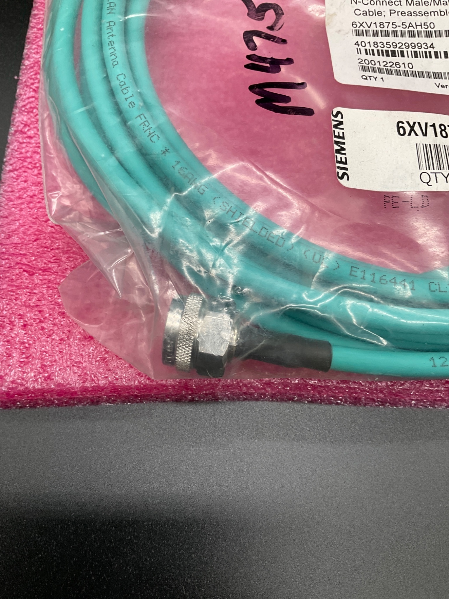 SIEMENS 6XV1875‑5AH50 IWLAN RCoax Cable NEW 2