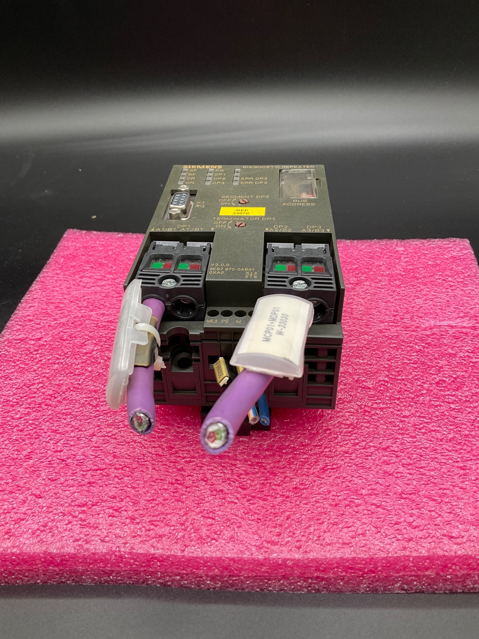 SIEMENS 6ES7 972‑0AB01‑0XA0 SIMATIC S7 PROFIBUS Repeater USED 1