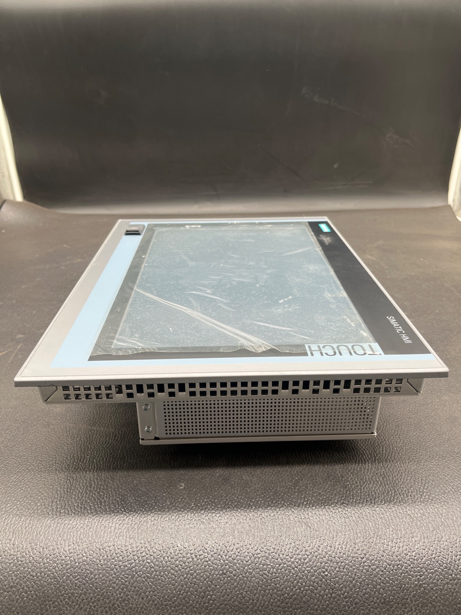 SIEMENS 6AV7240‑3BC04‑0HA0 SIMATIC IPC477D Touch Panel PC USED 1