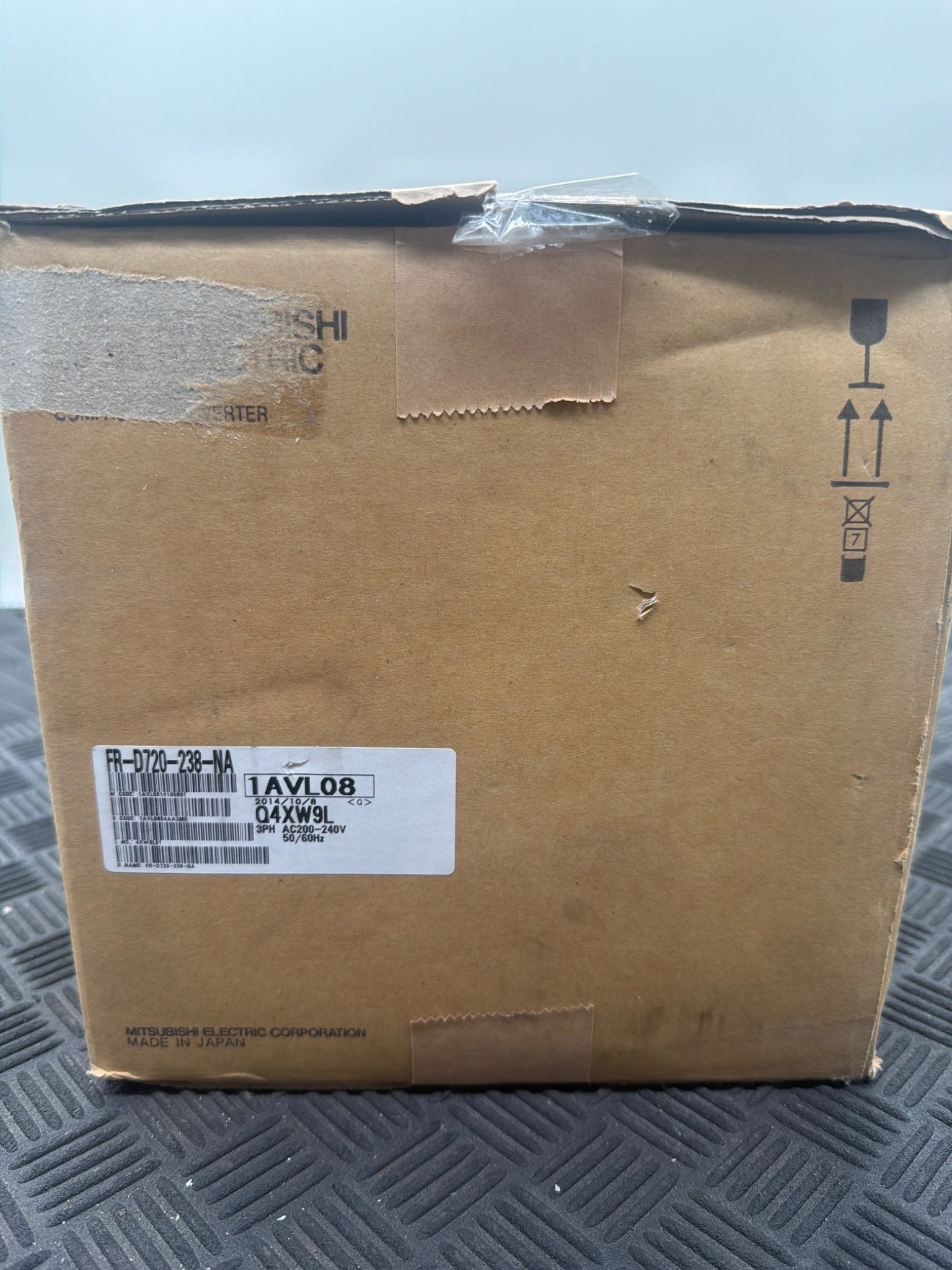 MITSUBISHI ELECTRIC FR‑D720‑238‑NA Variable Frequency Inverter Drive NEW 2