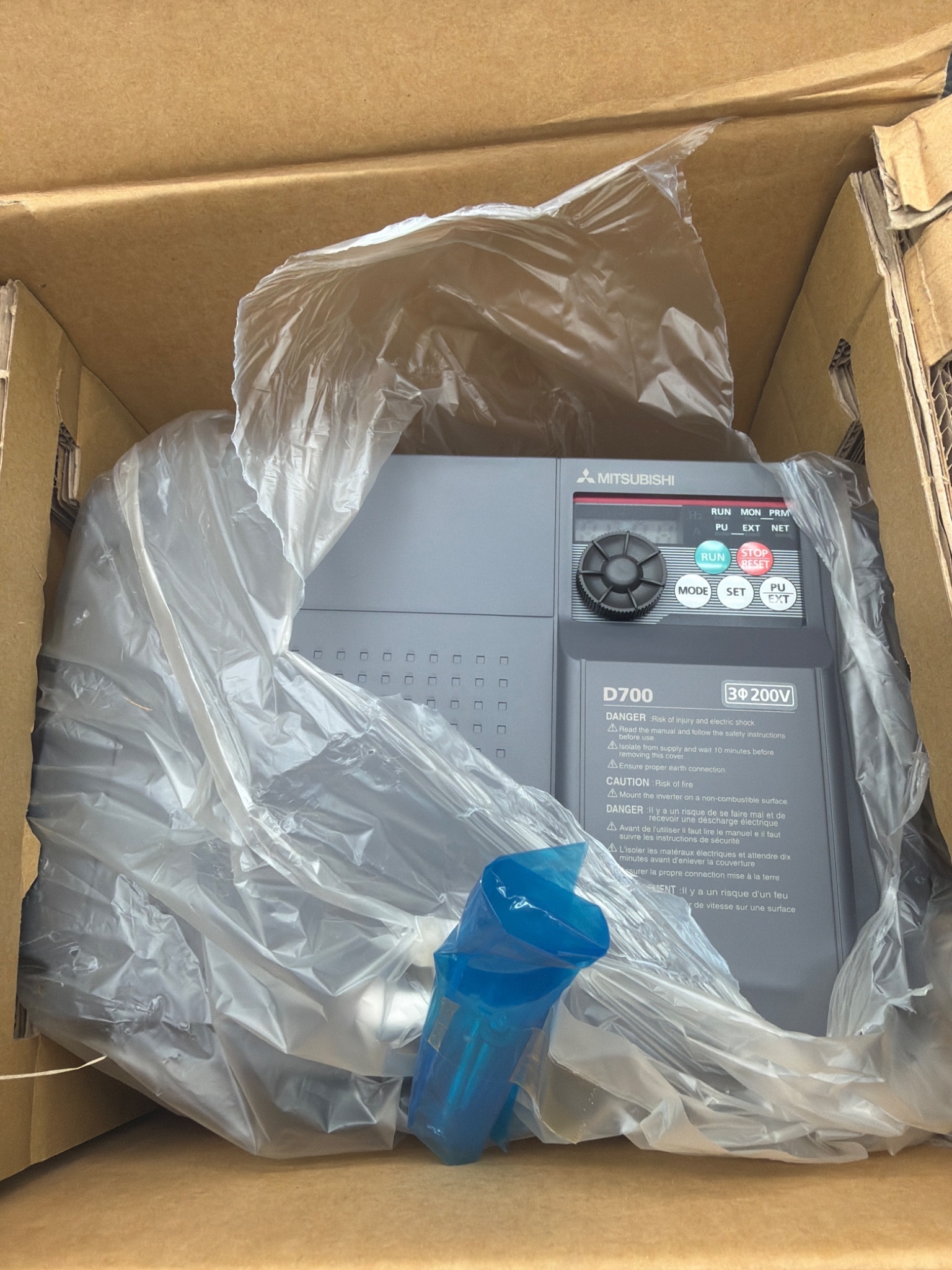MITSUBISHI ELECTRIC FR‑D720‑238‑NA Variable Frequency Inverter Drive NEW 4
