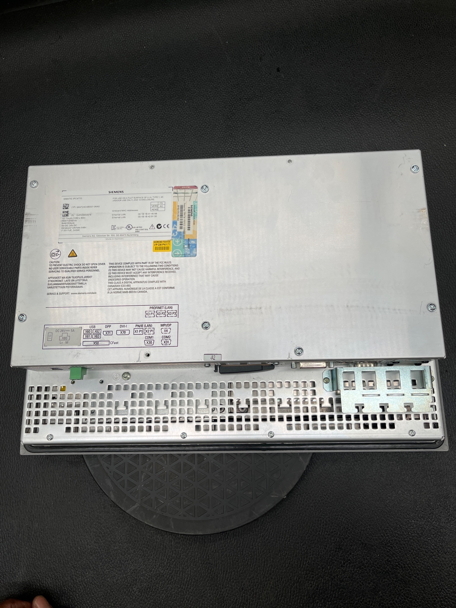 SIEMENS 6AV7240‑6BD07‑0KA0 SIMATIC IPC477 Touch HMI USED 3